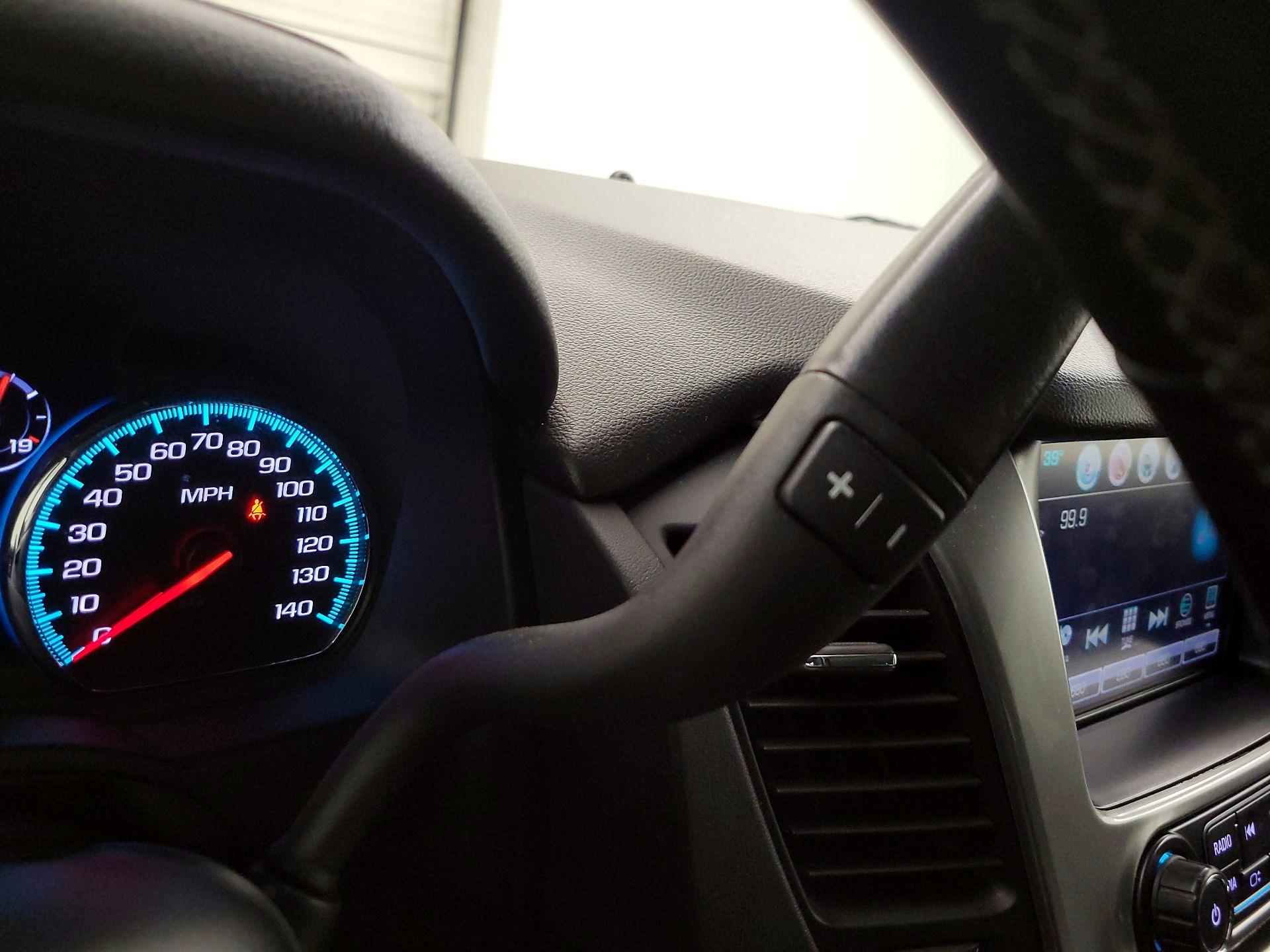 Thumbnail: 2017 Chevrolet Tahoe - 18