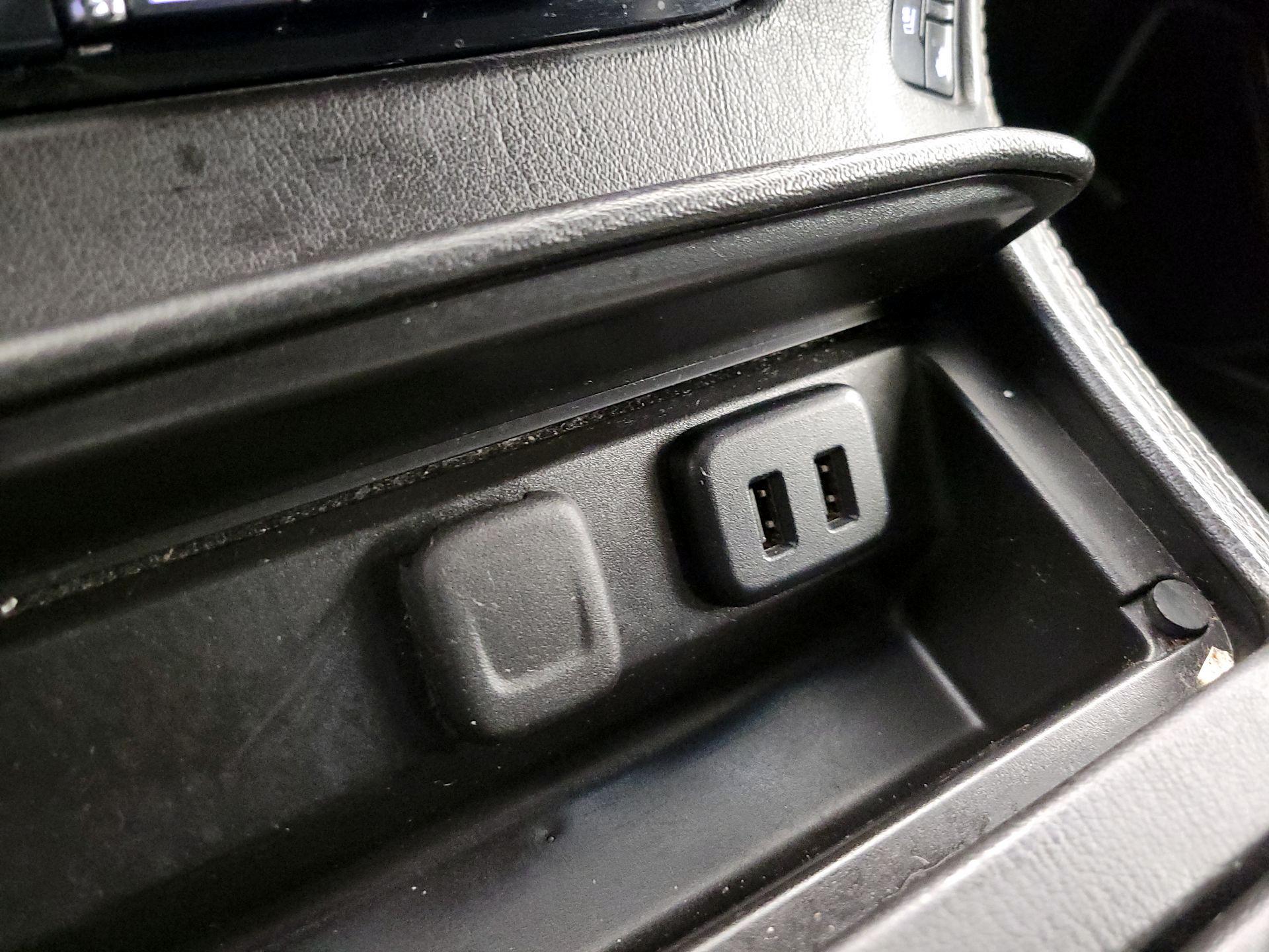 Thumbnail: 2017 Chevrolet Tahoe - 19