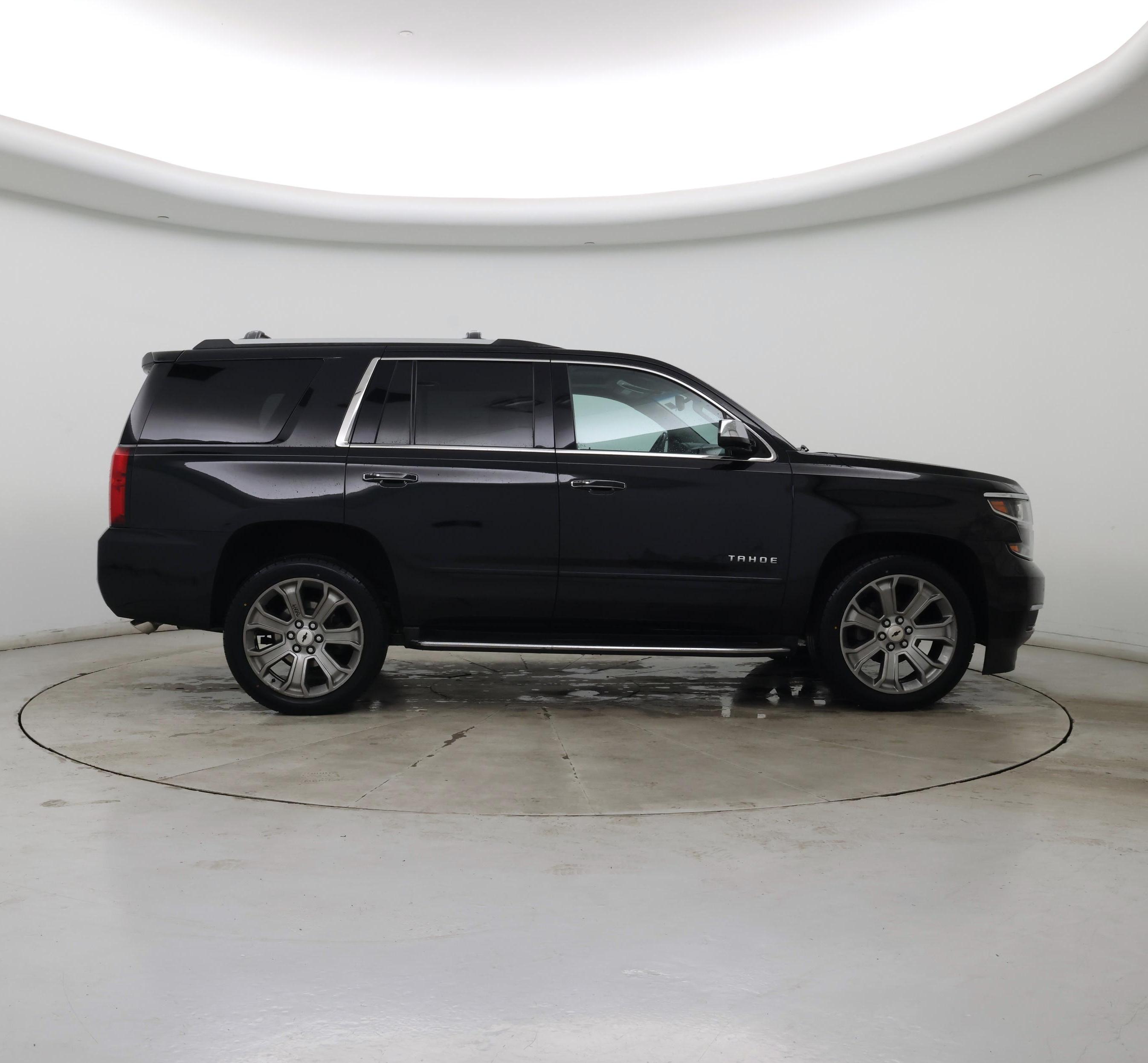 Thumbnail: 2017 Chevrolet Tahoe - 7