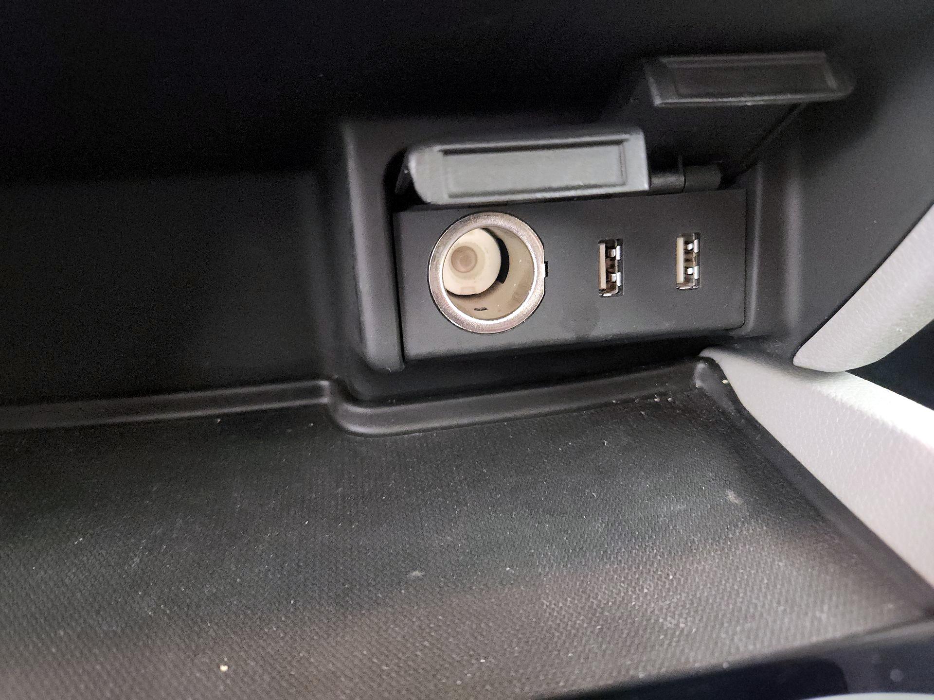 Thumbnail: 2016 Honda Pilot - 18