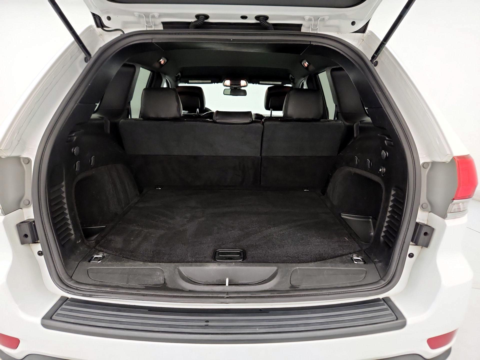 Thumbnail: 2014 Jeep Grand Cherokee - 19