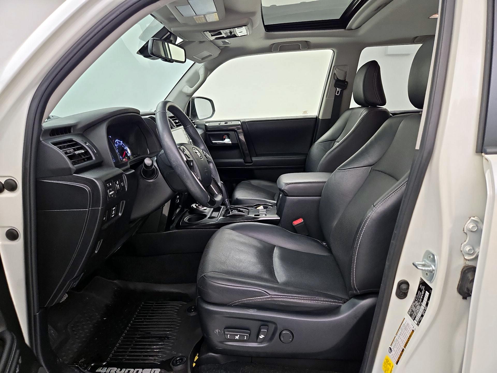 Thumbnail: 2021 Toyota 4Runner - 11