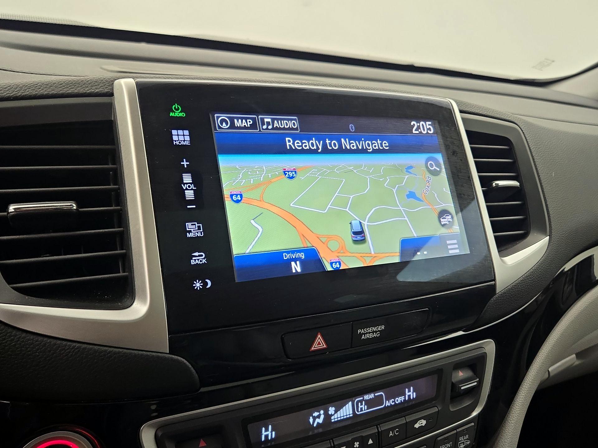 Thumbnail: 2016 Honda Pilot - 14