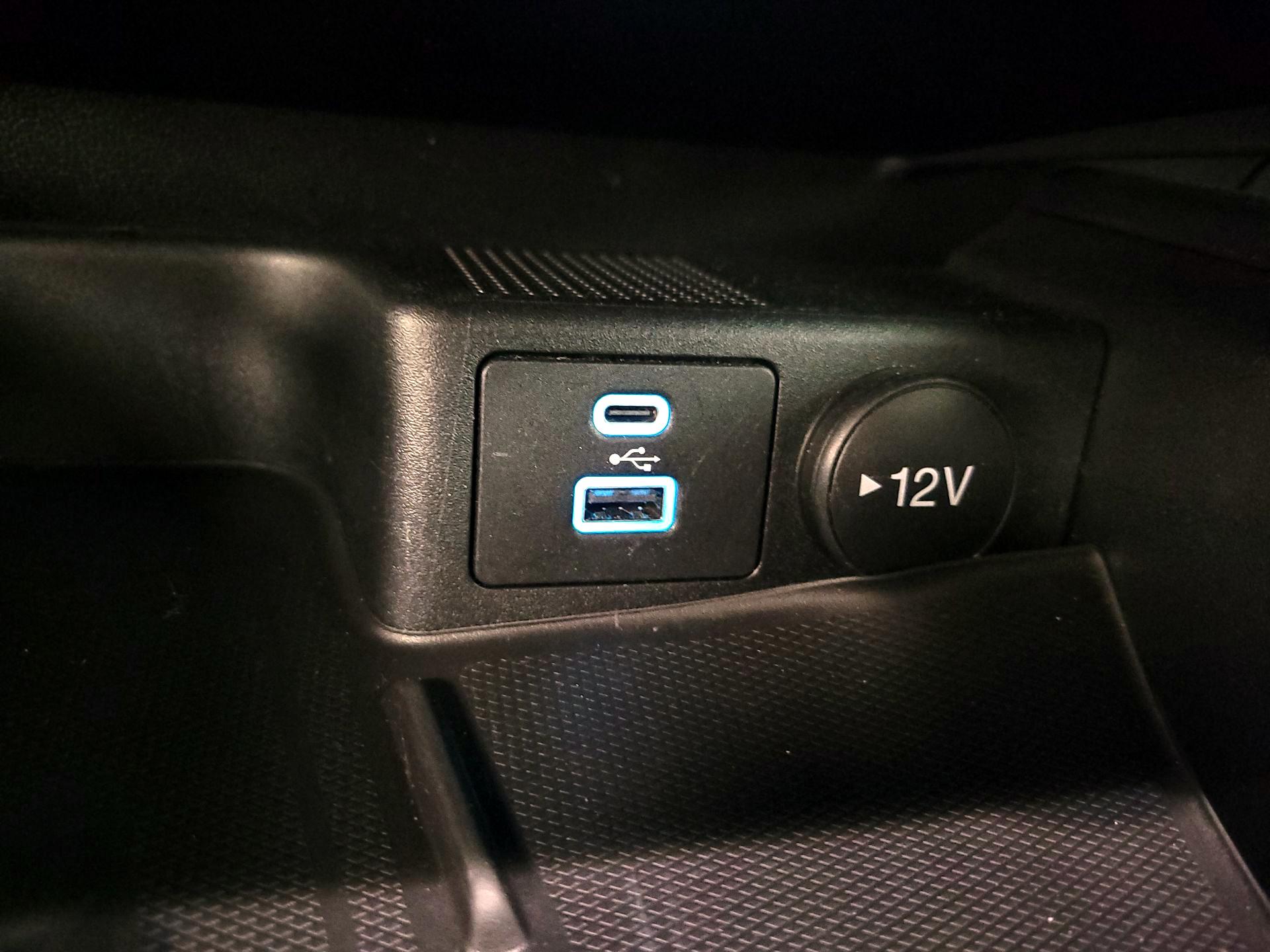 Thumbnail: 2022 Ford Escape - 19