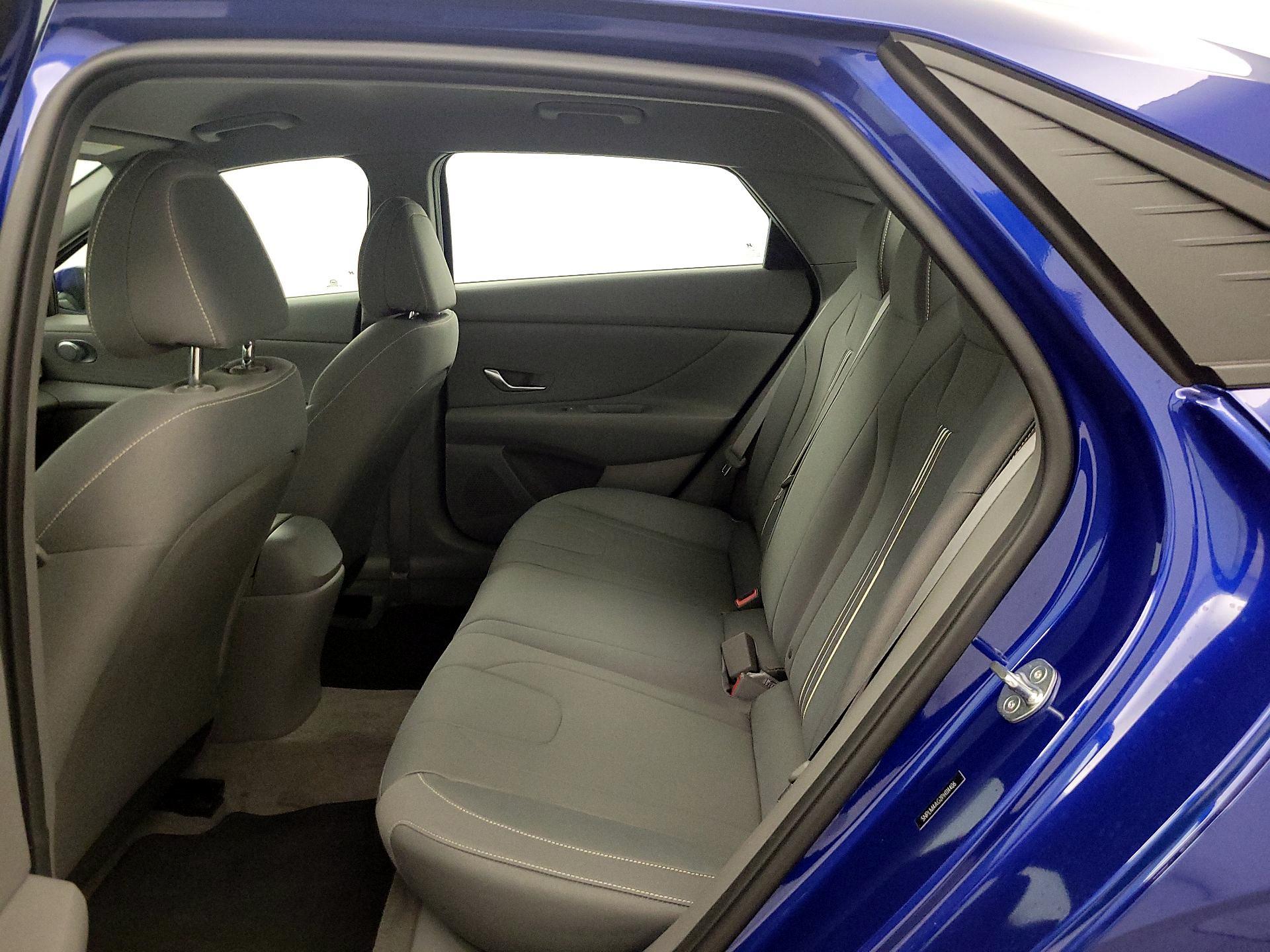 Thumbnail: 2023 Hyundai Elantra - 19