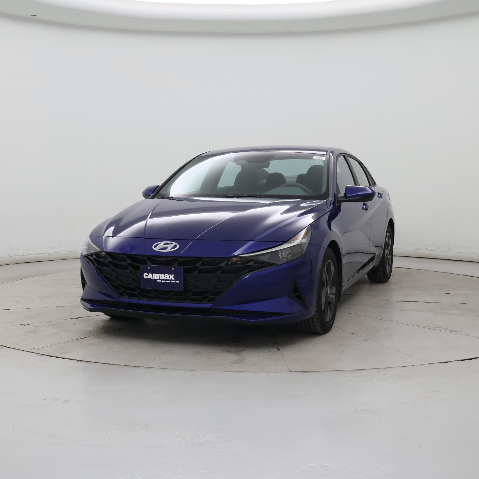 Thumbnail: 2023 Hyundai Elantra - 4