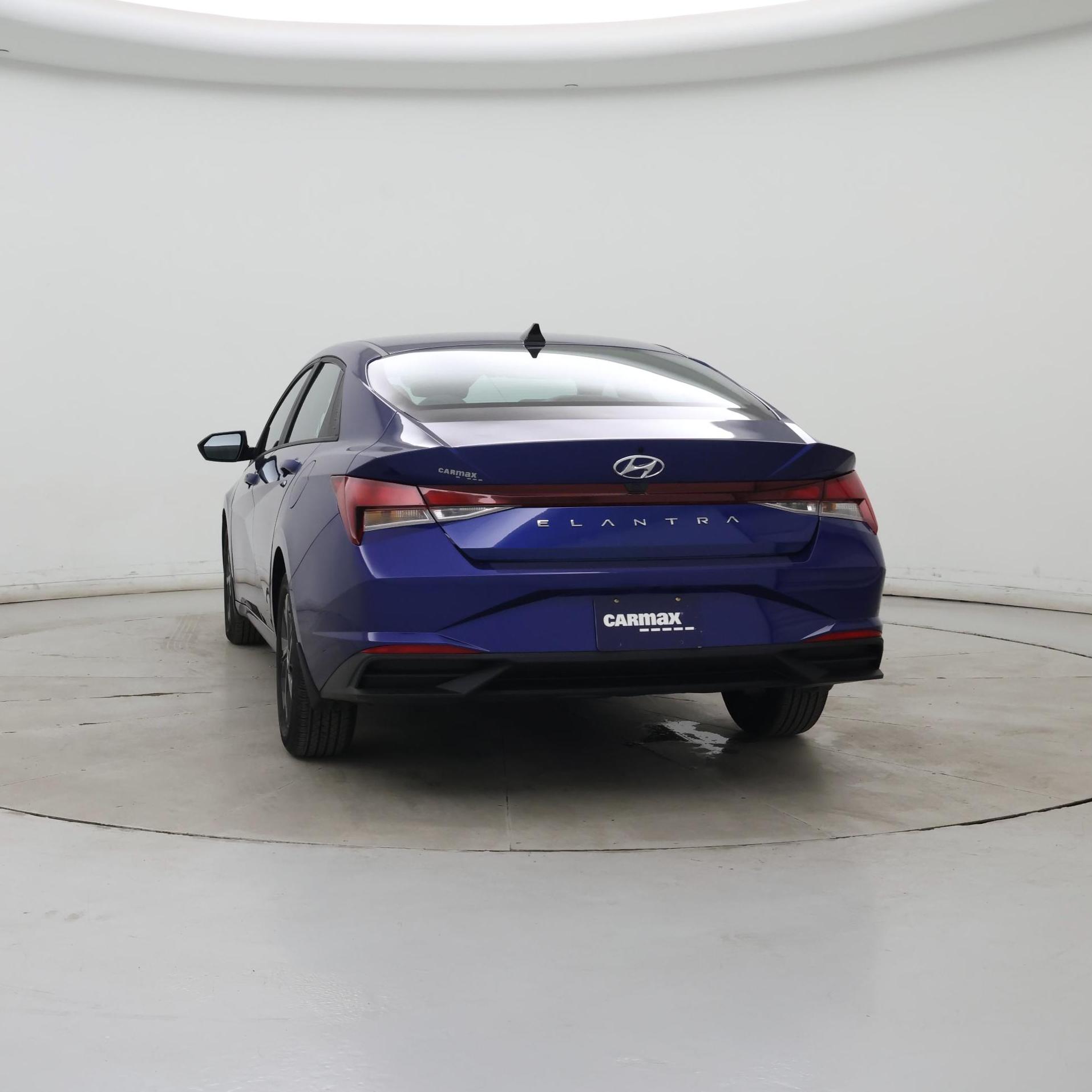 Thumbnail: 2023 Hyundai Elantra - 6