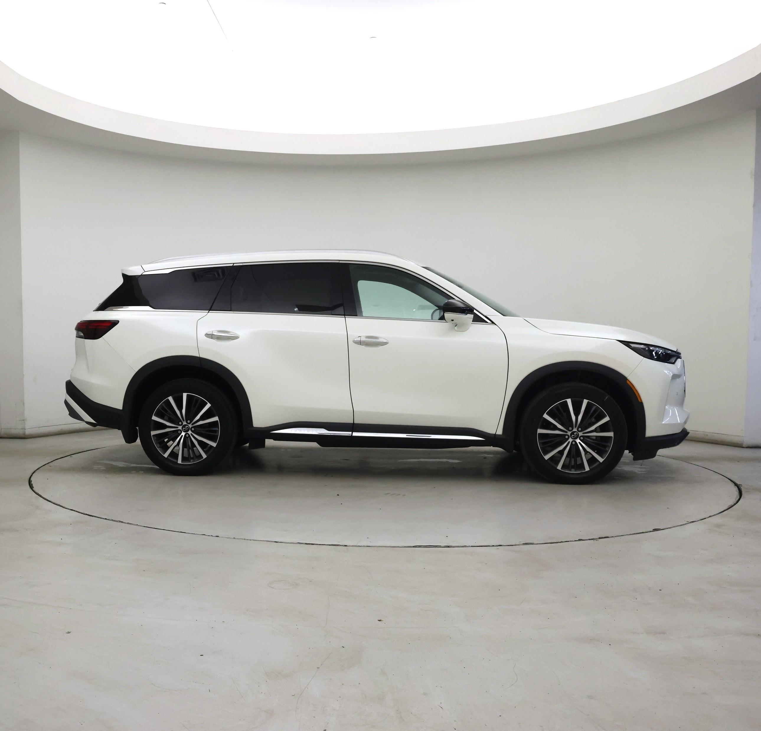 Thumbnail: 2023 INFINITI QX60 - 7