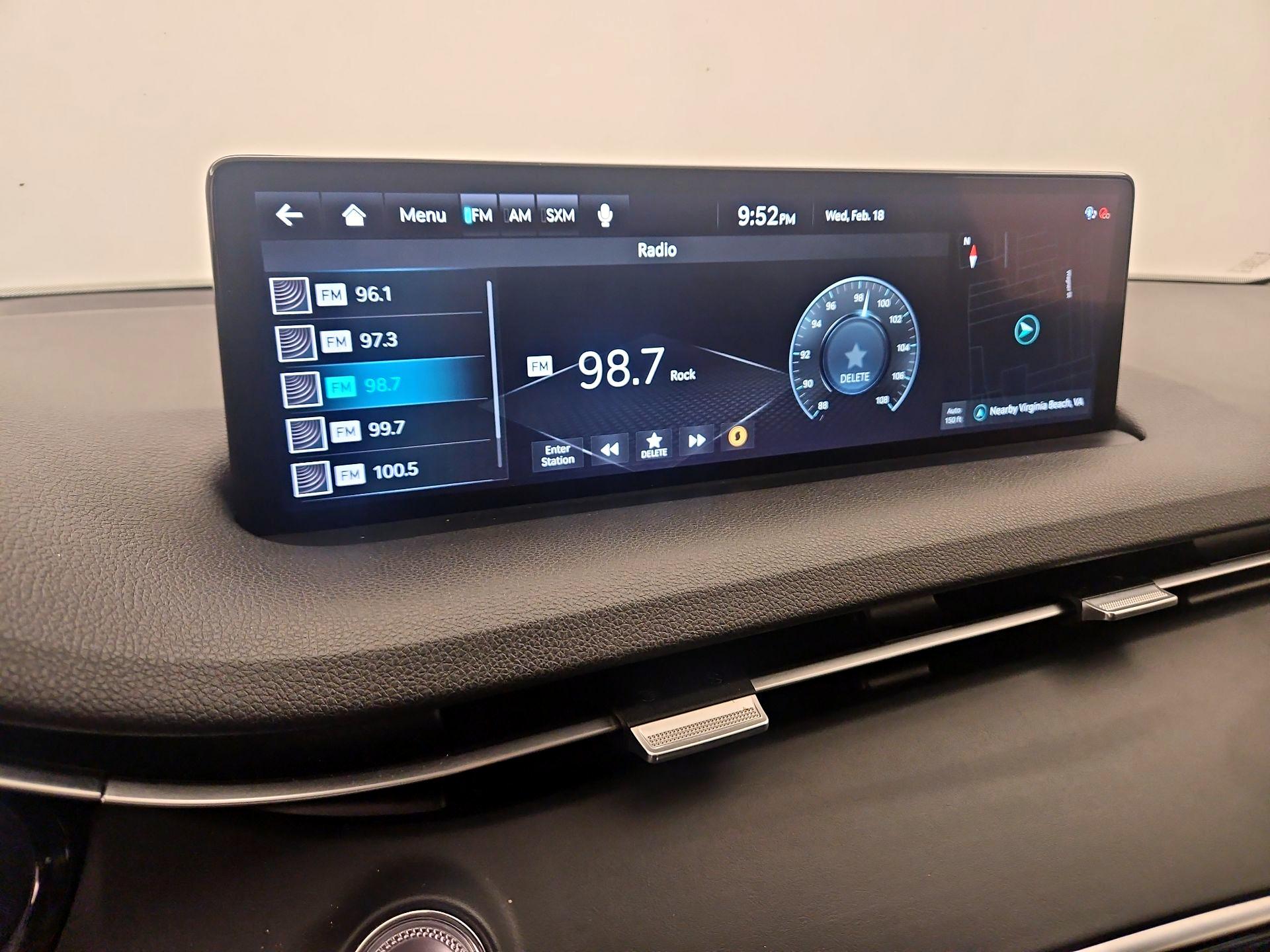 Thumbnail: 2025 Genesis GV70 - 16