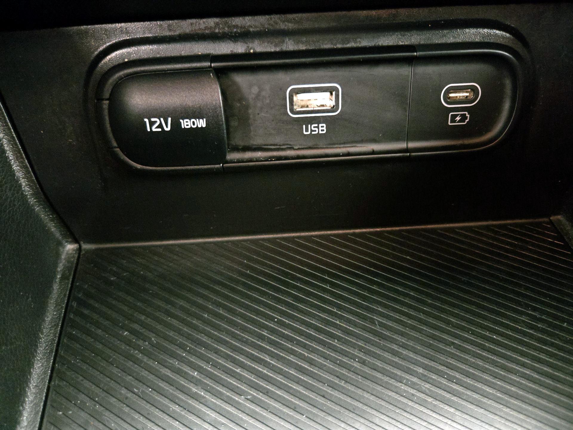 Thumbnail: 2024 Kia Sportage - 18