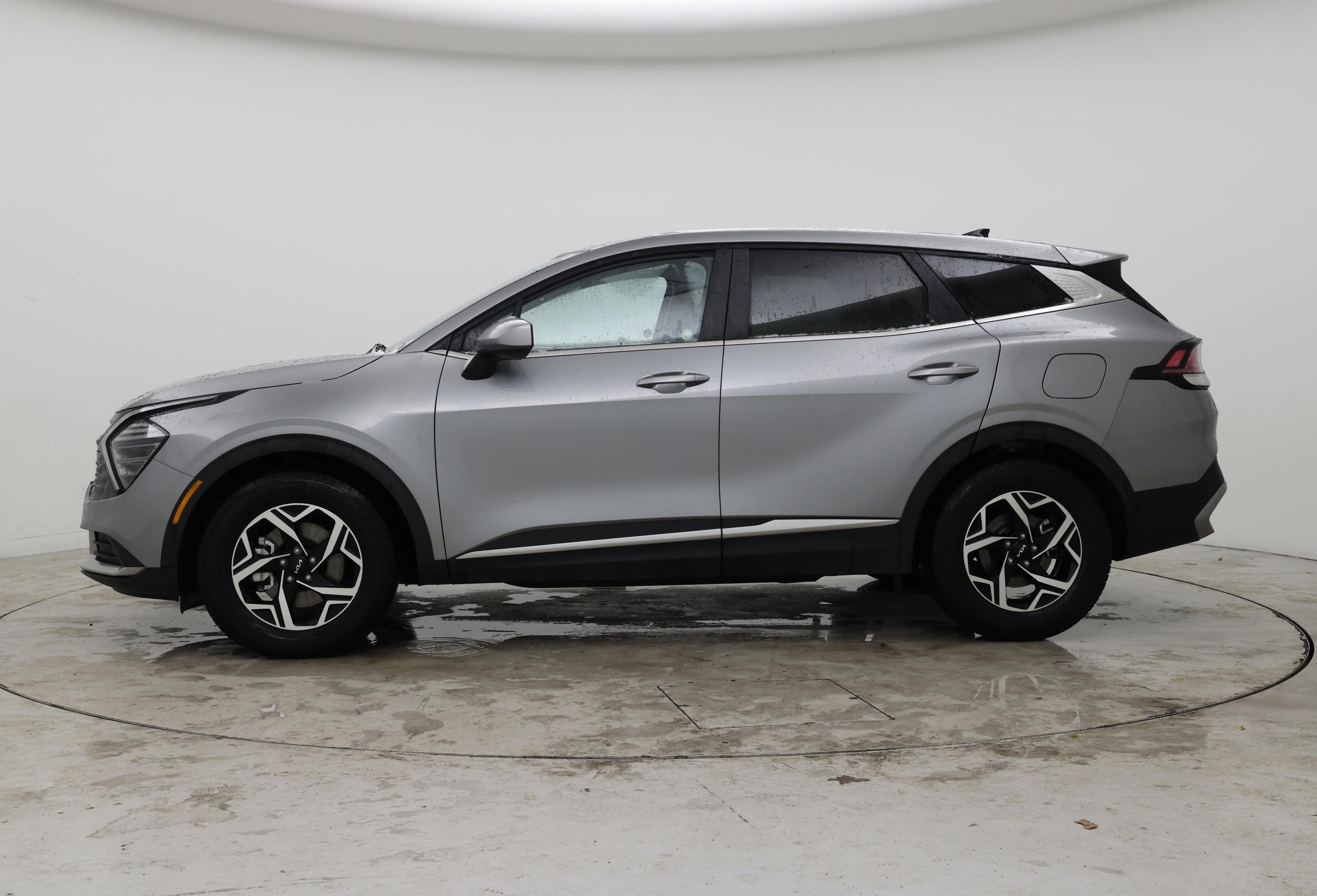Thumbnail: 2024 Kia Sportage - 3