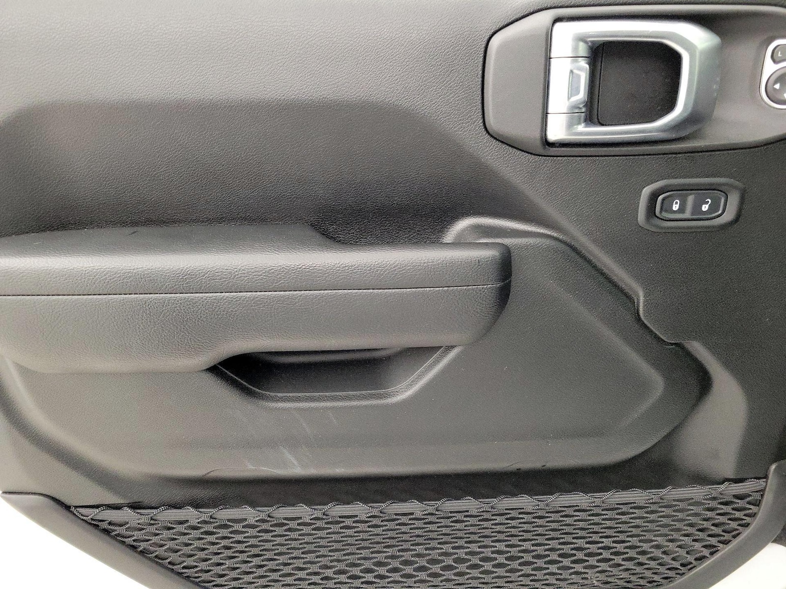 2023 Jeep Wrangler 4-Door Freedom - Photo 13