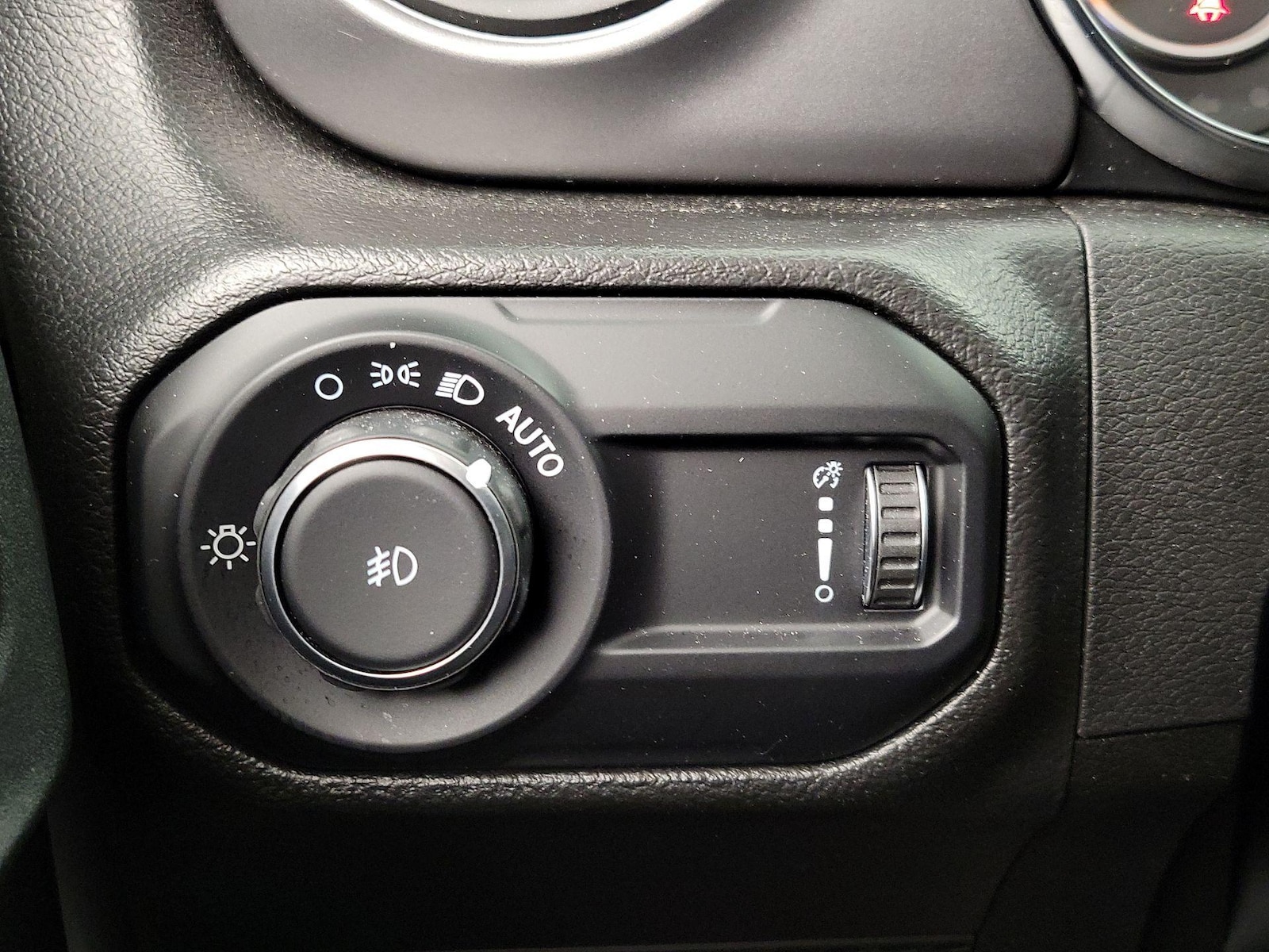 2023 Jeep Wrangler 4-Door Freedom - Photo 14
