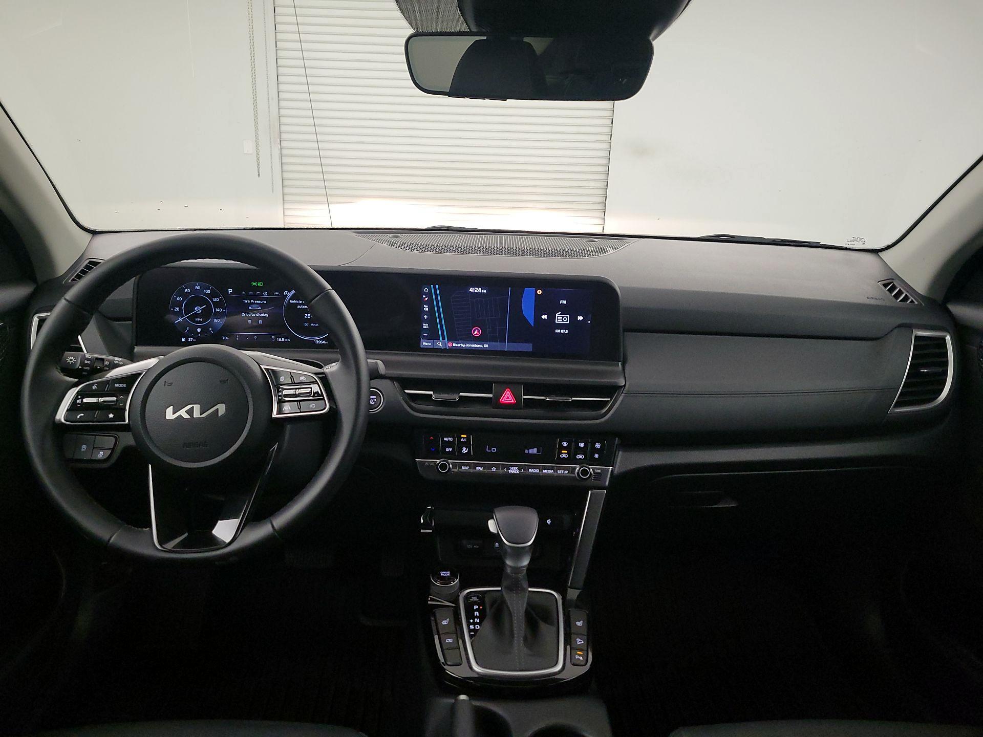 Thumbnail: 2025 Kia Seltos - 9