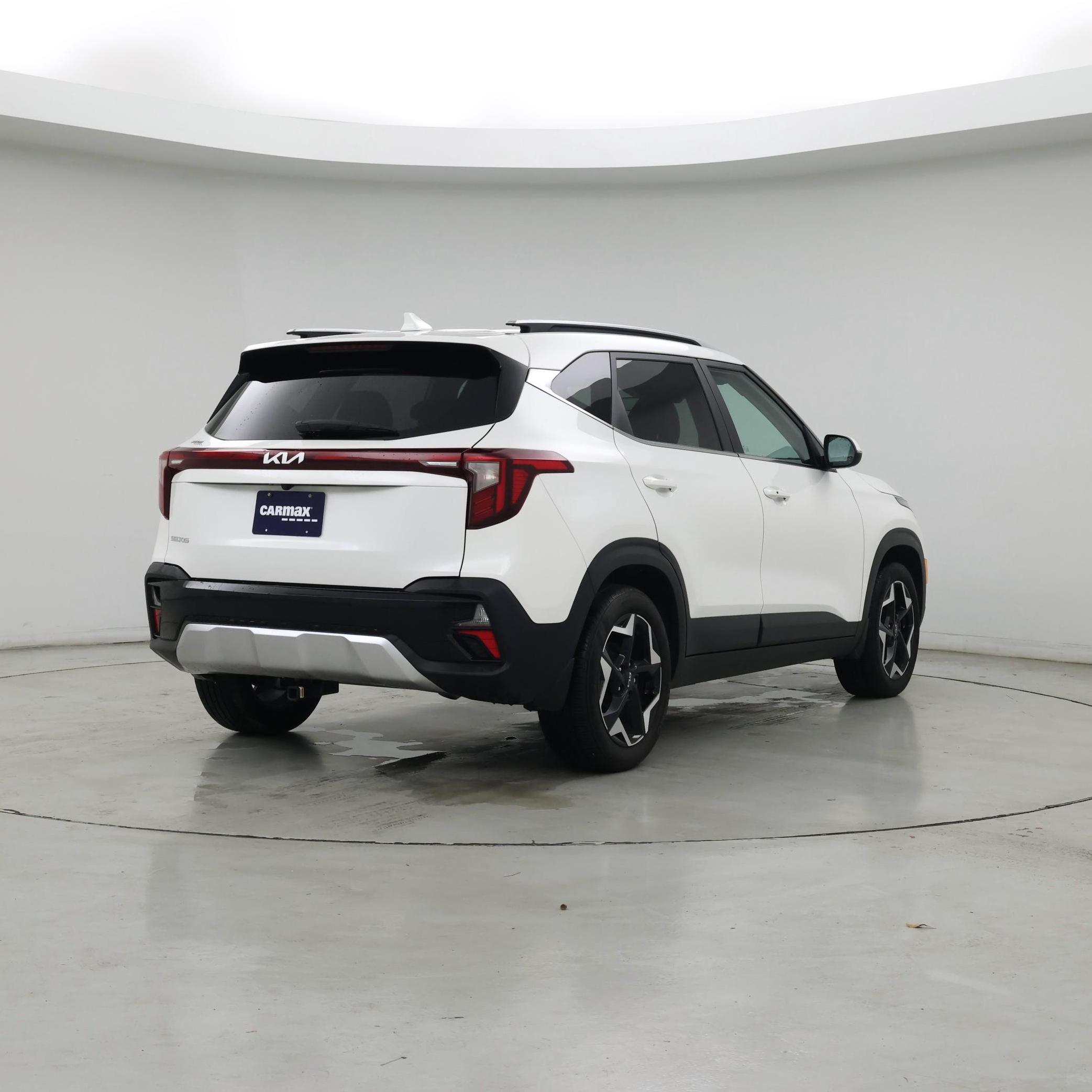 Thumbnail: 2025 Kia Seltos - 8