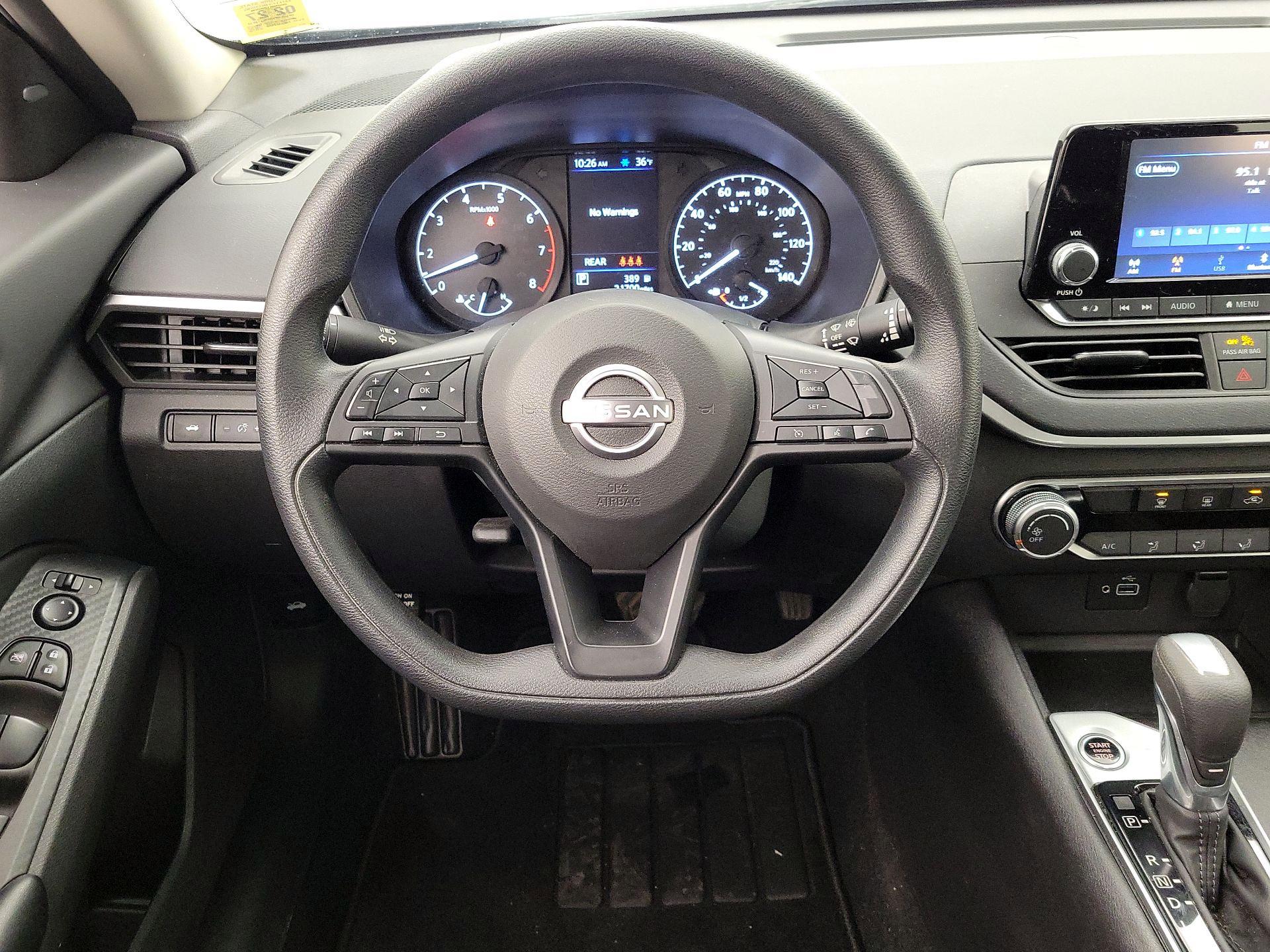 Thumbnail: 2023 Nissan Altima - 10