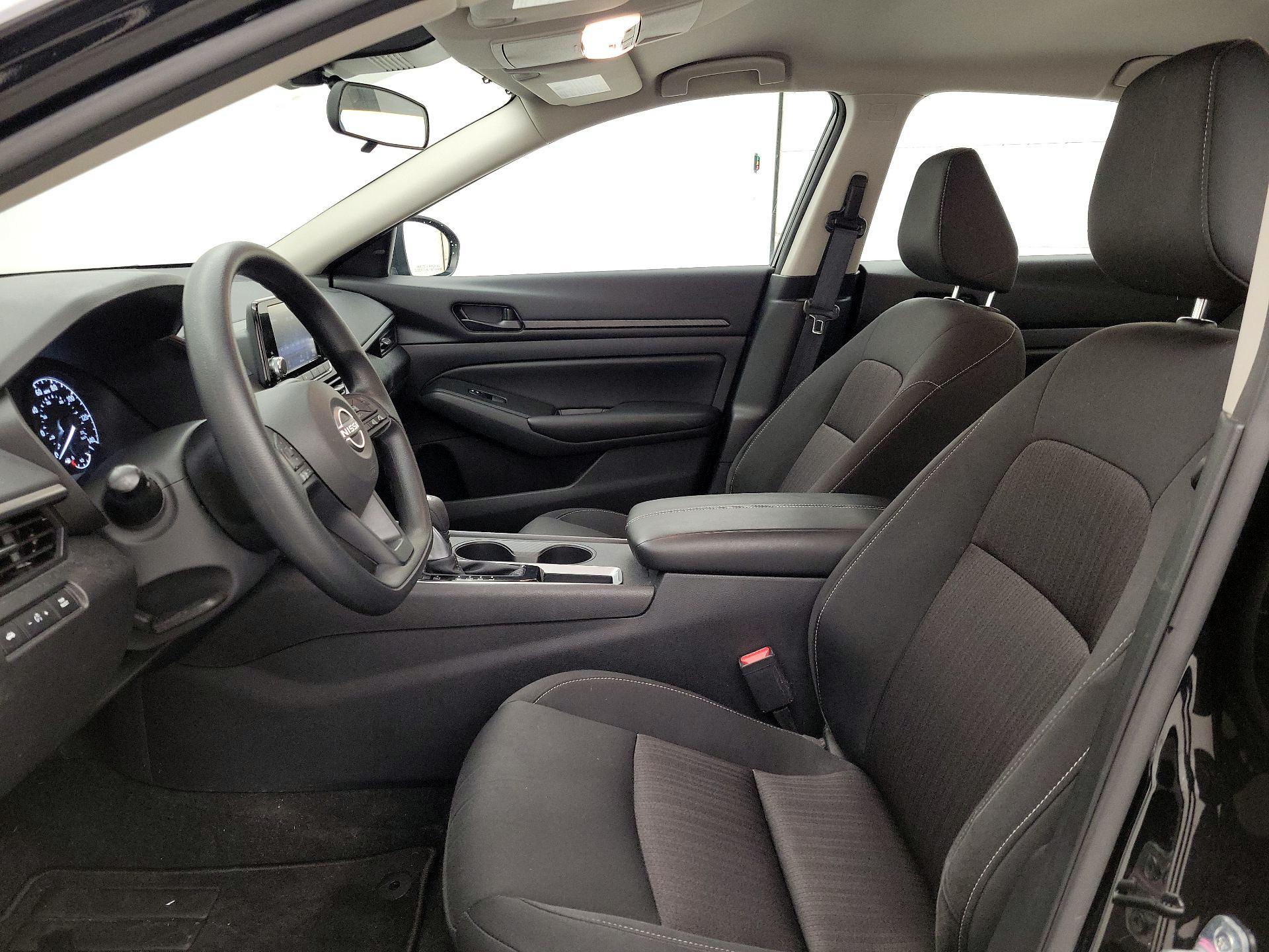 Thumbnail: 2023 Nissan Altima - 11