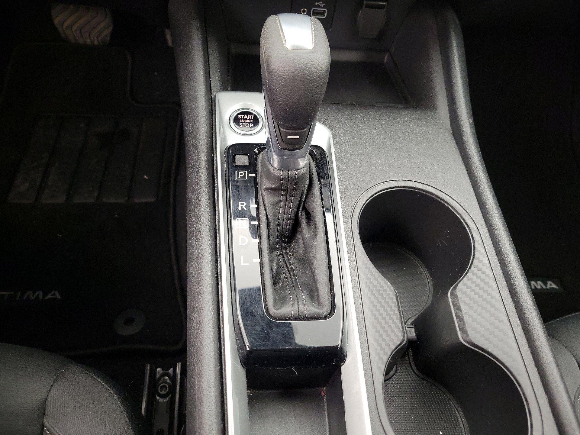 Thumbnail: 2023 Nissan Altima - 17