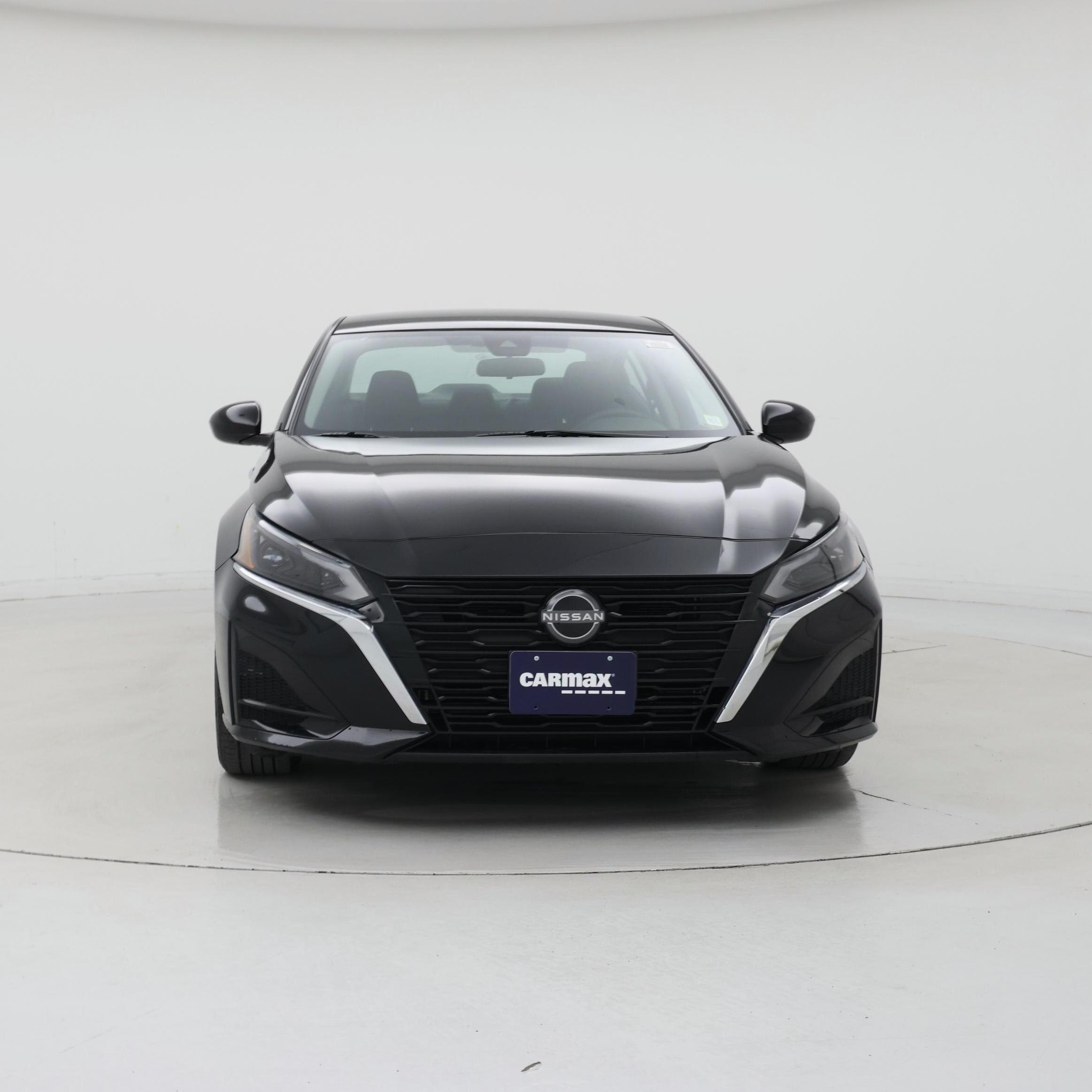 Thumbnail: 2023 Nissan Altima - 5