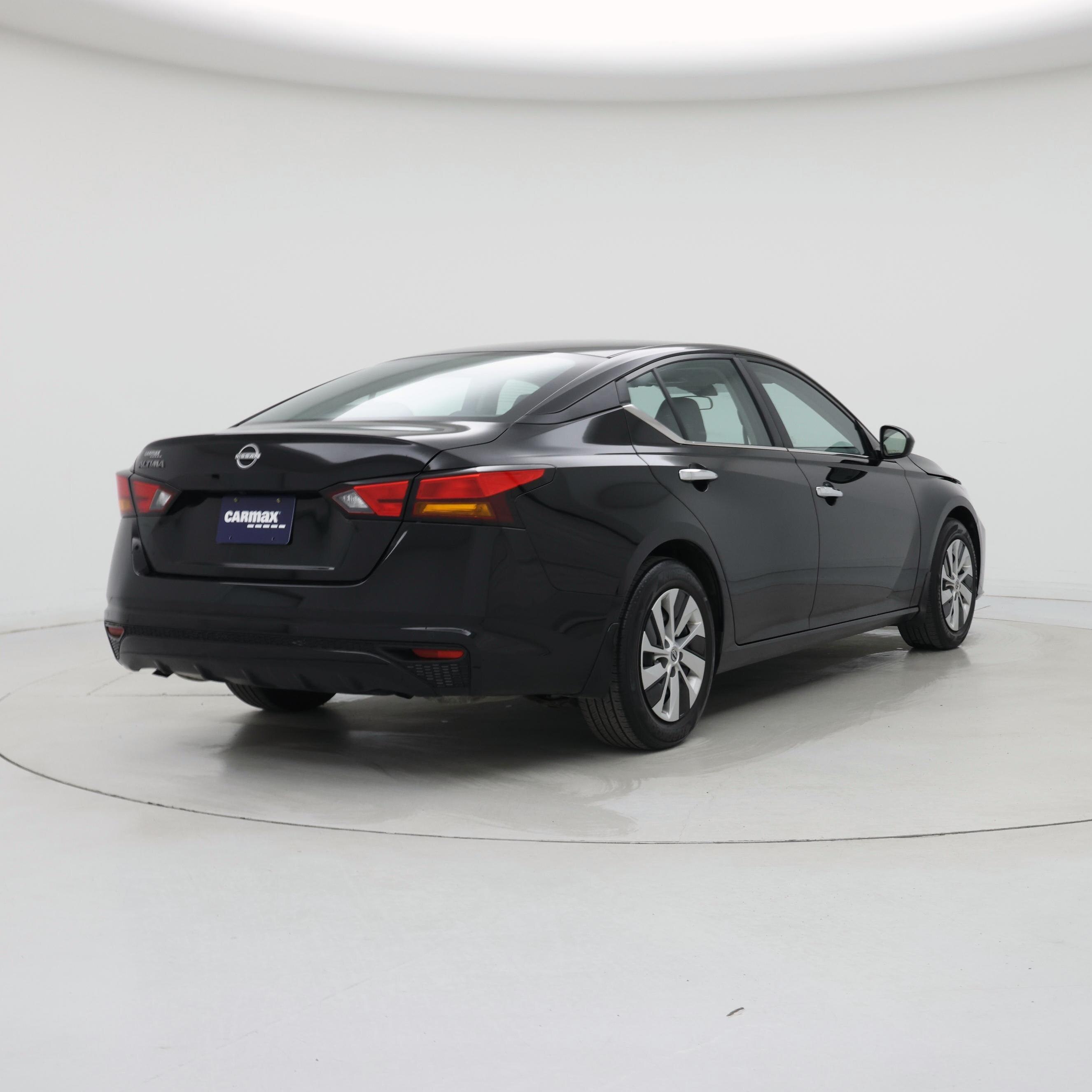 Thumbnail: 2023 Nissan Altima - 8