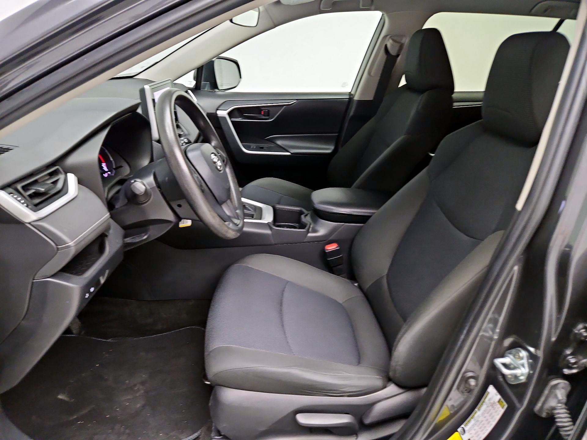 Thumbnail: 2023 Toyota RAV4 - 11