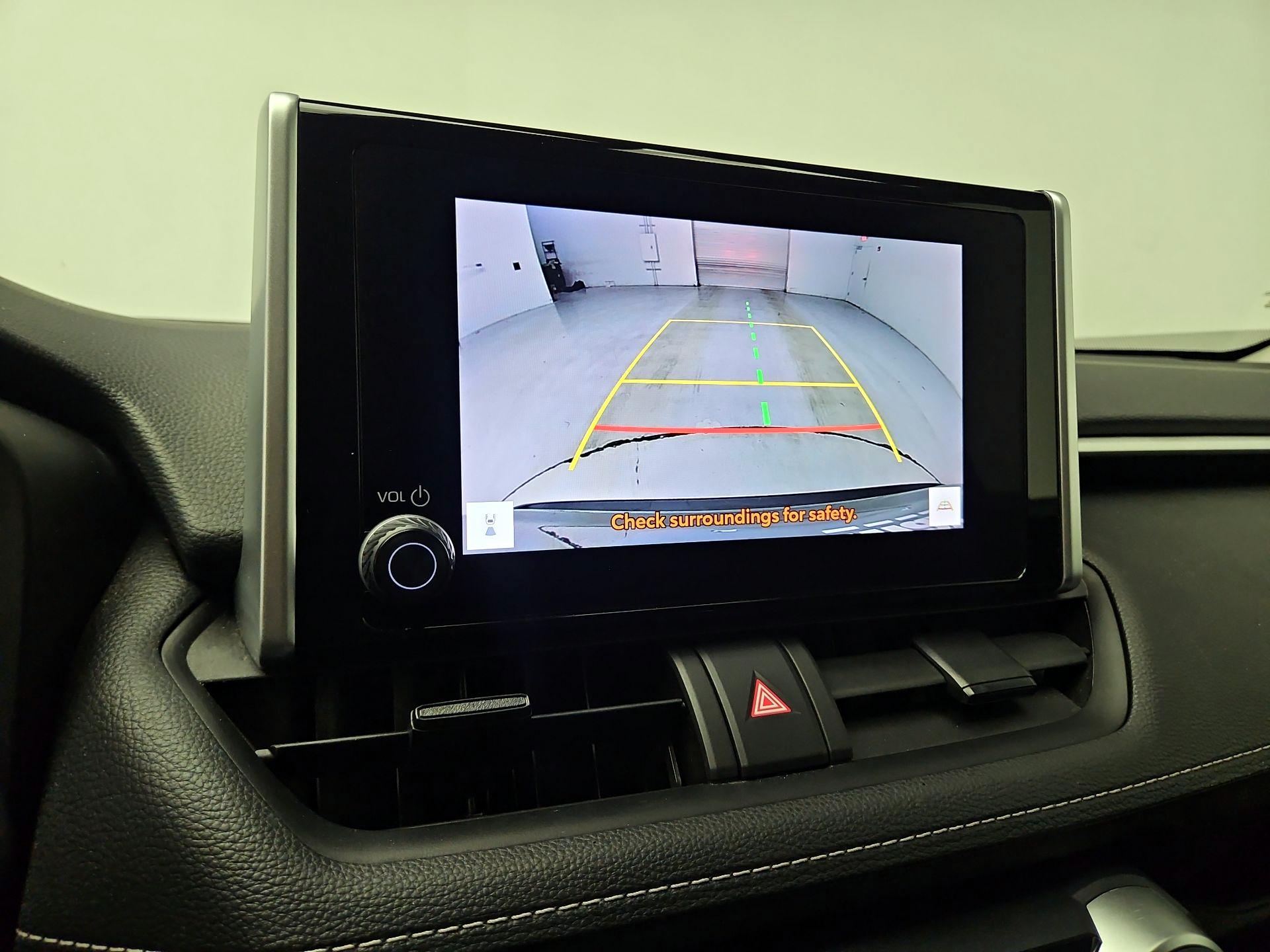 Thumbnail: 2023 Toyota RAV4 - 14