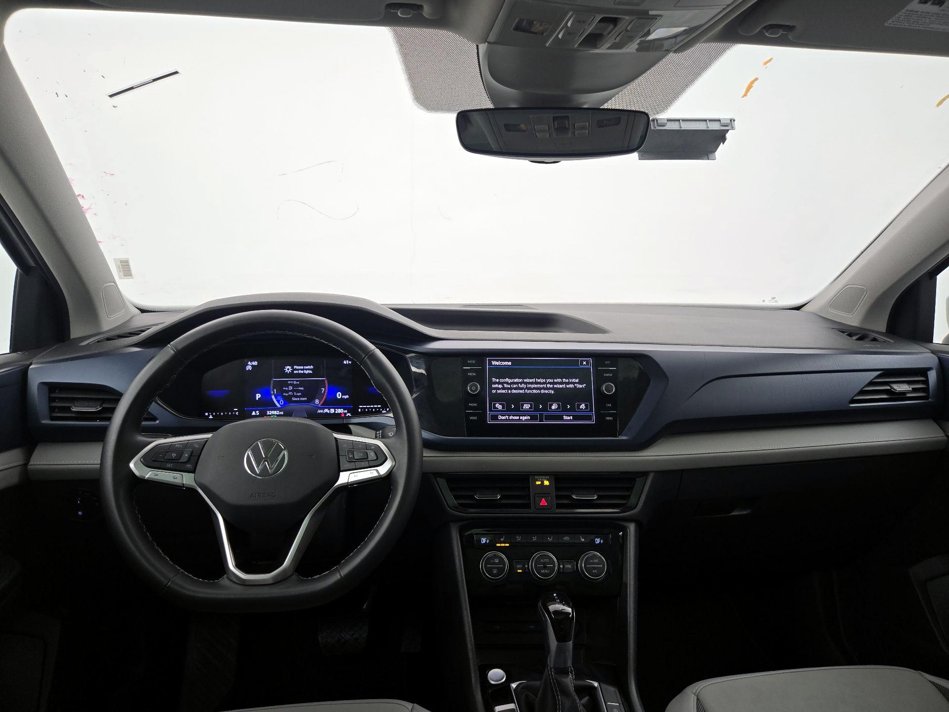 Thumbnail: 2024 Volkswagen Taos - 9