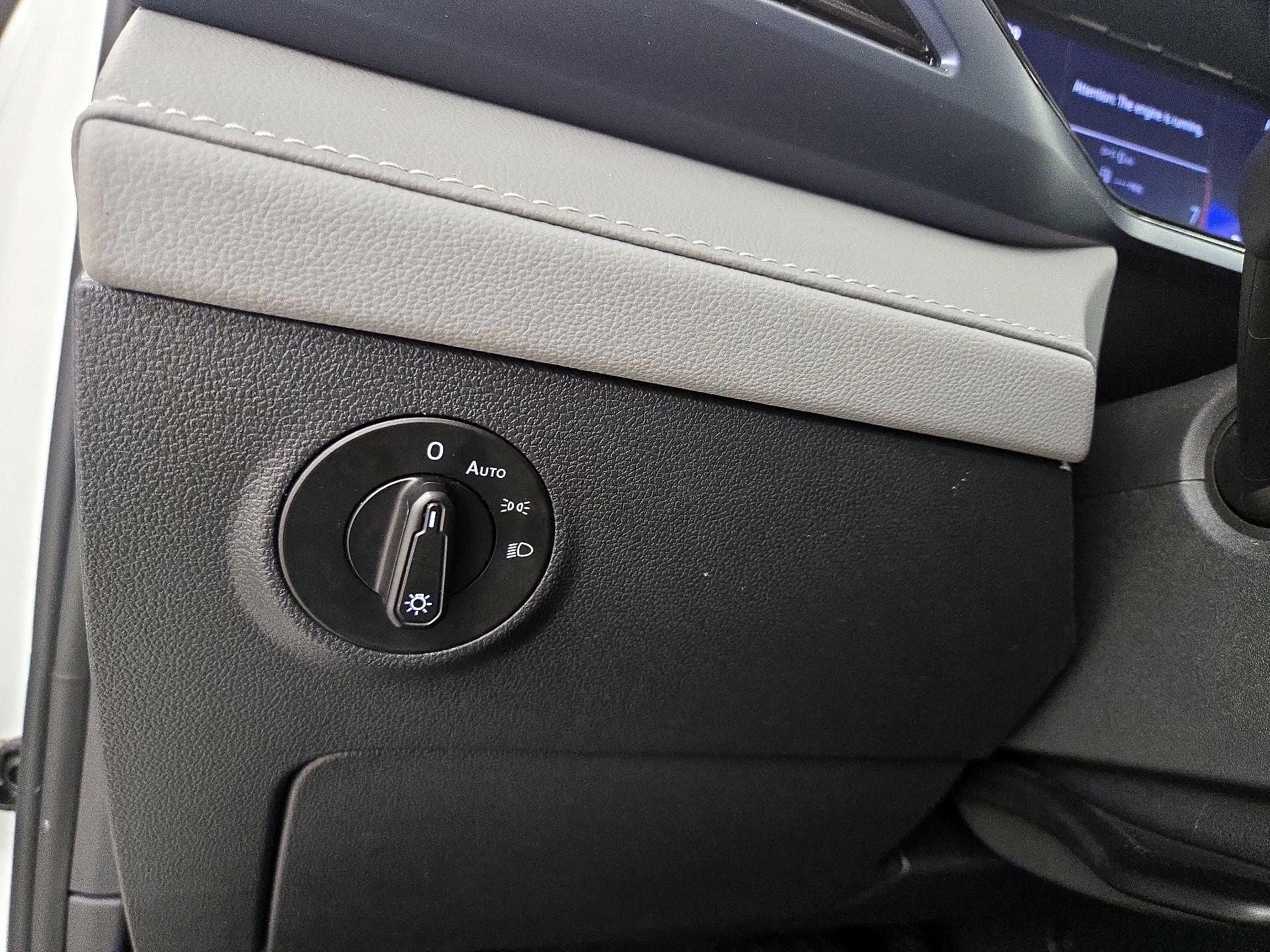 Thumbnail: 2024 Volkswagen Taos - 13