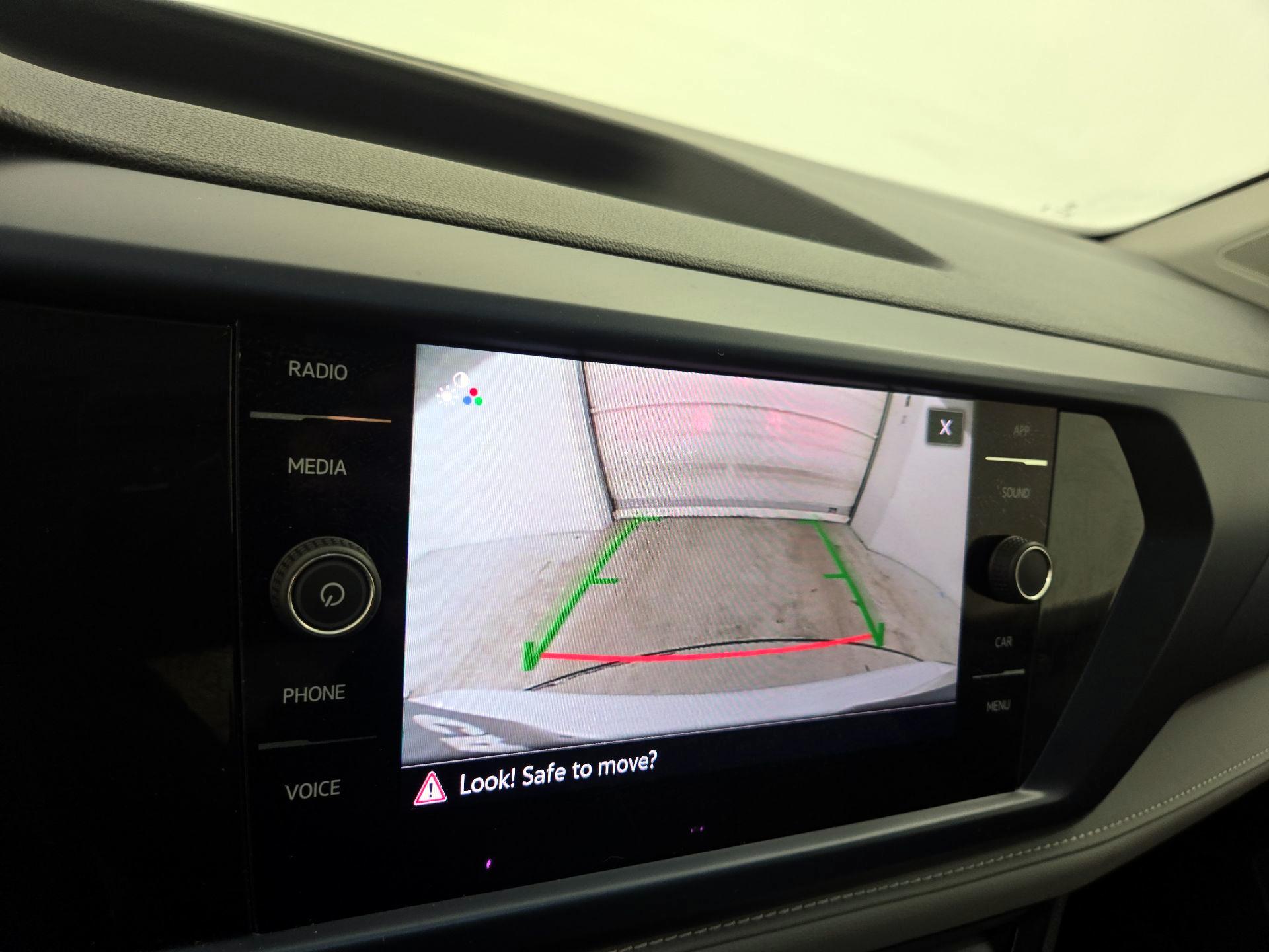 Thumbnail: 2024 Volkswagen Taos - 14