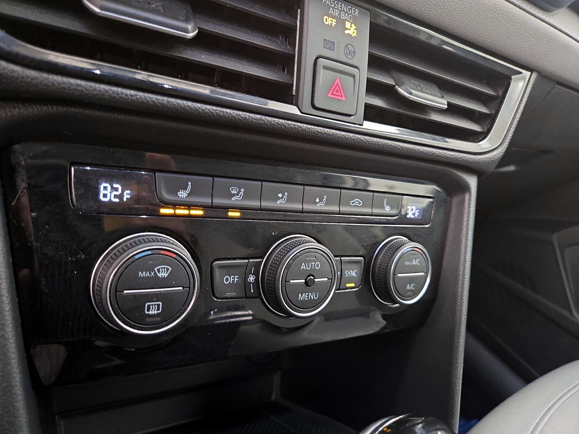 Thumbnail: 2024 Volkswagen Taos - 16