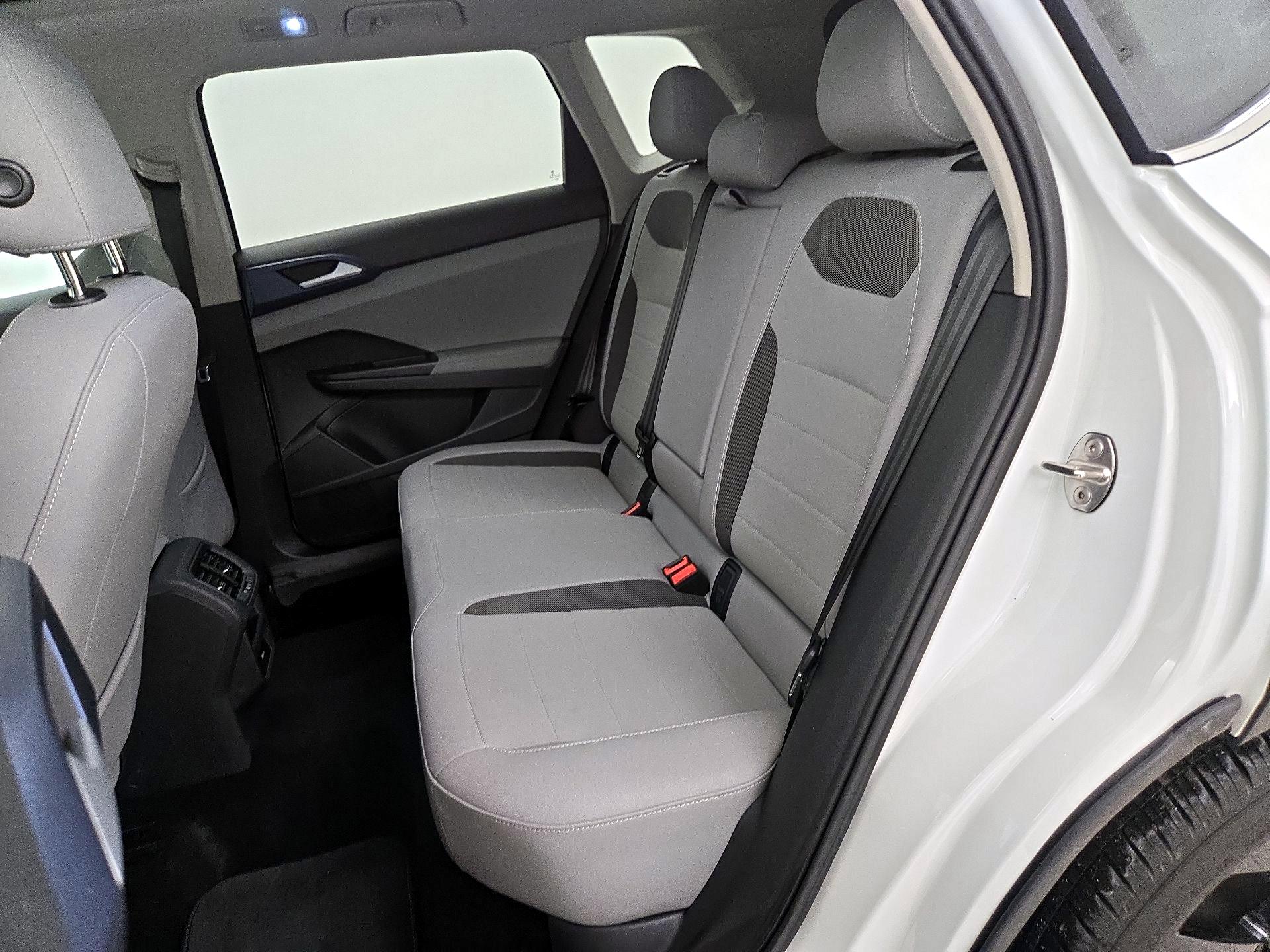 Thumbnail: 2024 Volkswagen Taos - 20