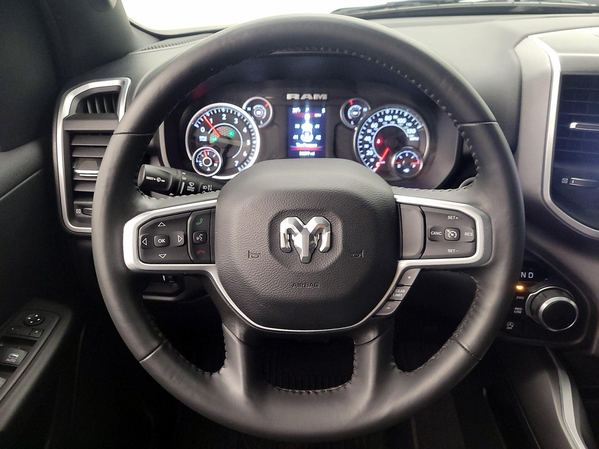 Thumbnail: 2023 RAM 1500 - 10