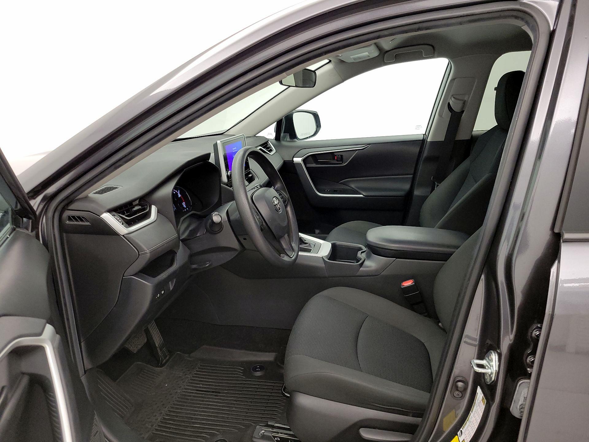 Thumbnail: 2023 Toyota RAV4 - 11