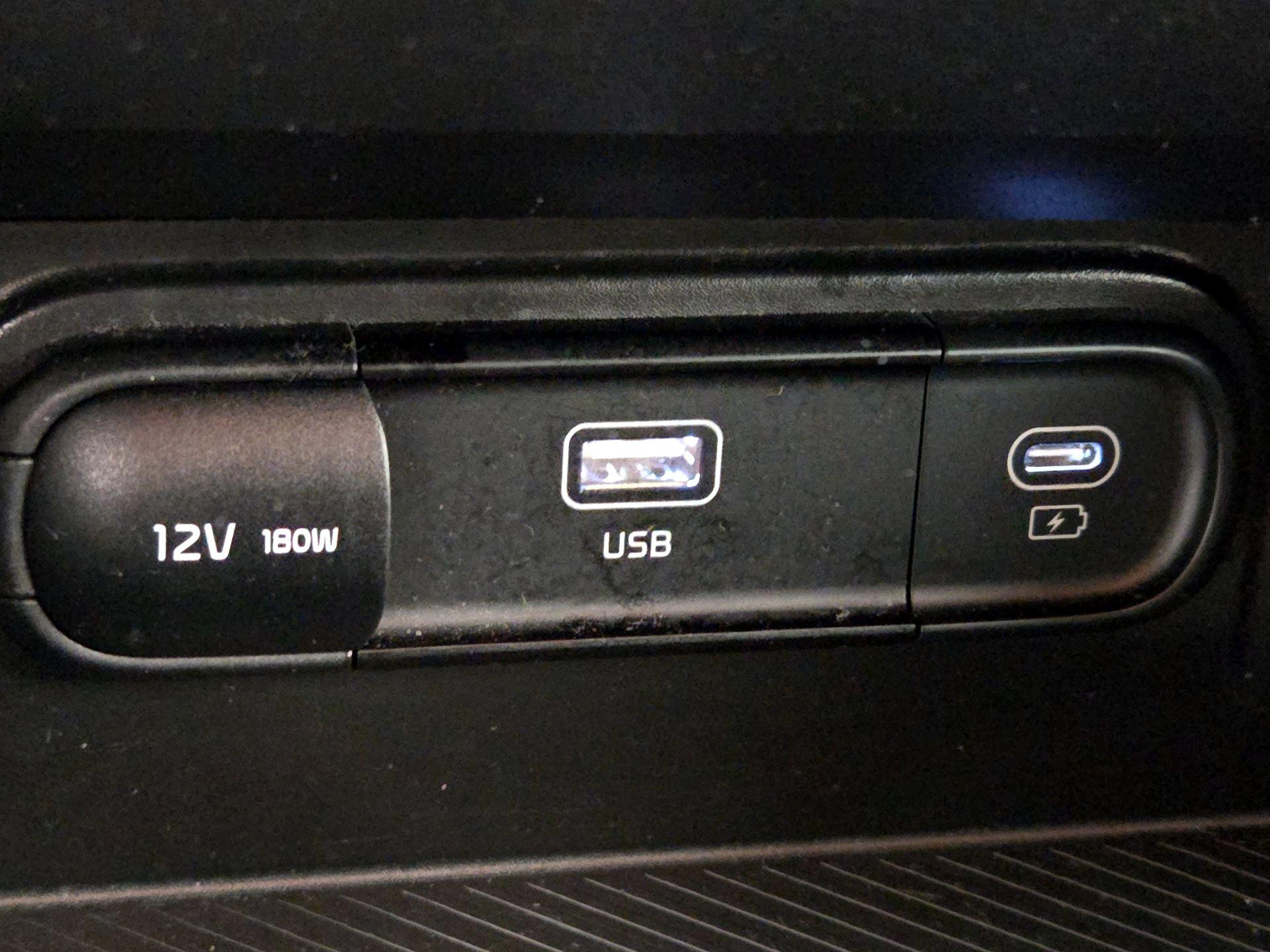 Thumbnail: 2024 Kia Sportage - 18