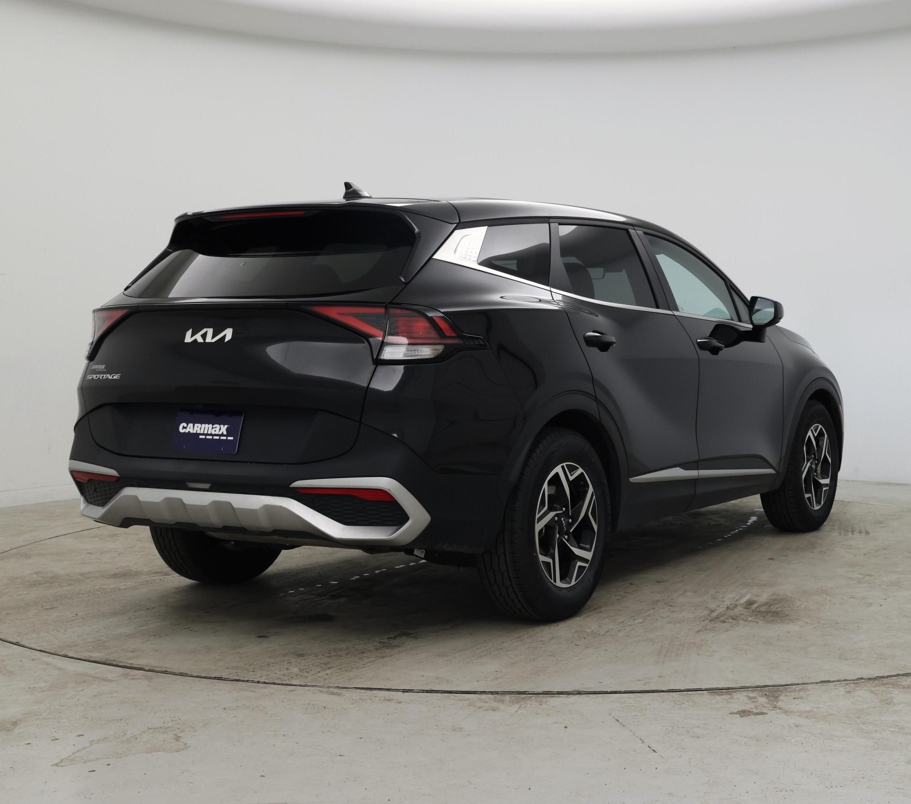 Thumbnail: 2024 Kia Sportage - 8