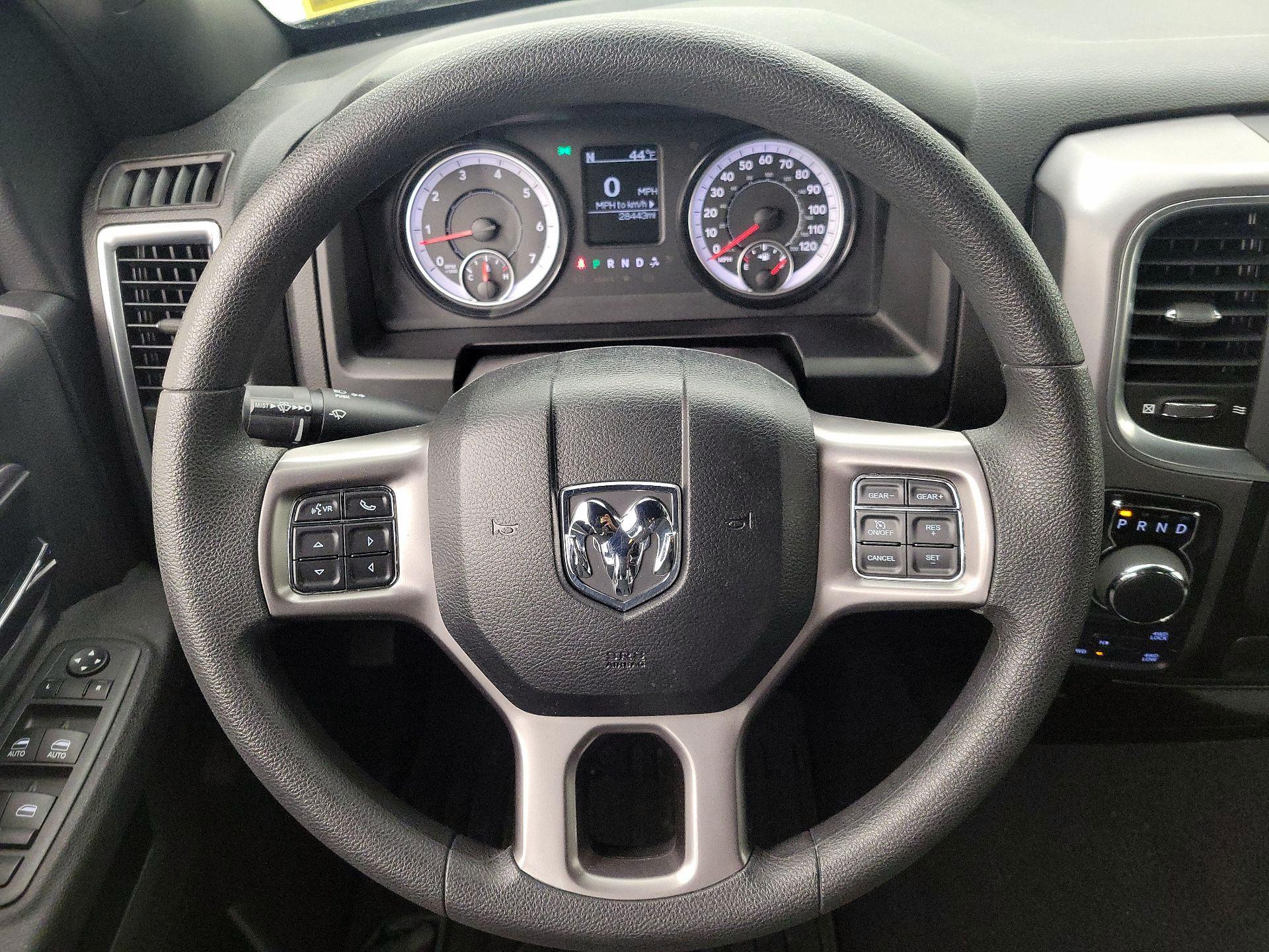 Thumbnail: 2022 RAM 1500 Classic - 10