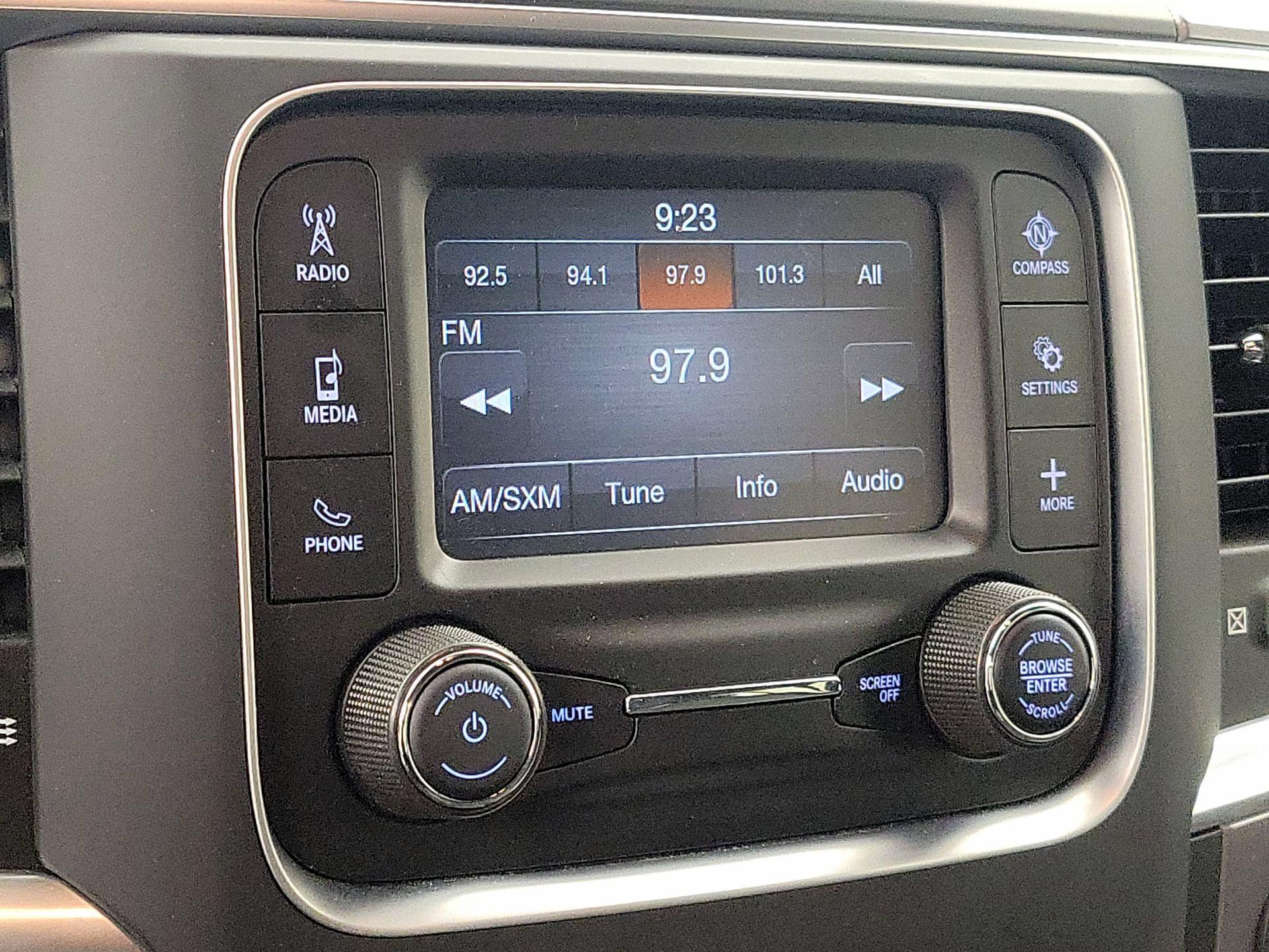 Thumbnail: 2022 RAM 1500 Classic - 15