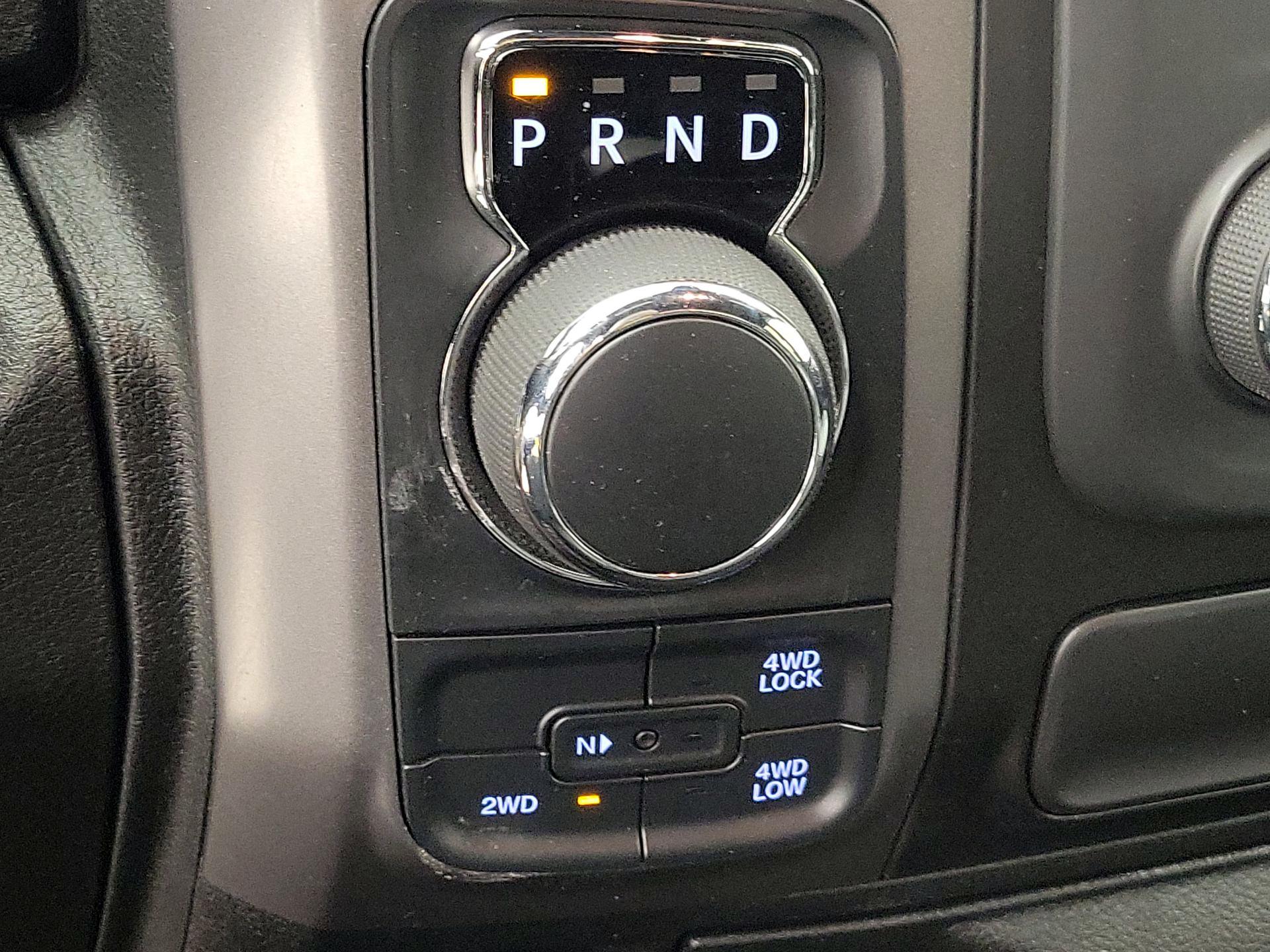 Thumbnail: 2022 RAM 1500 Classic - 17