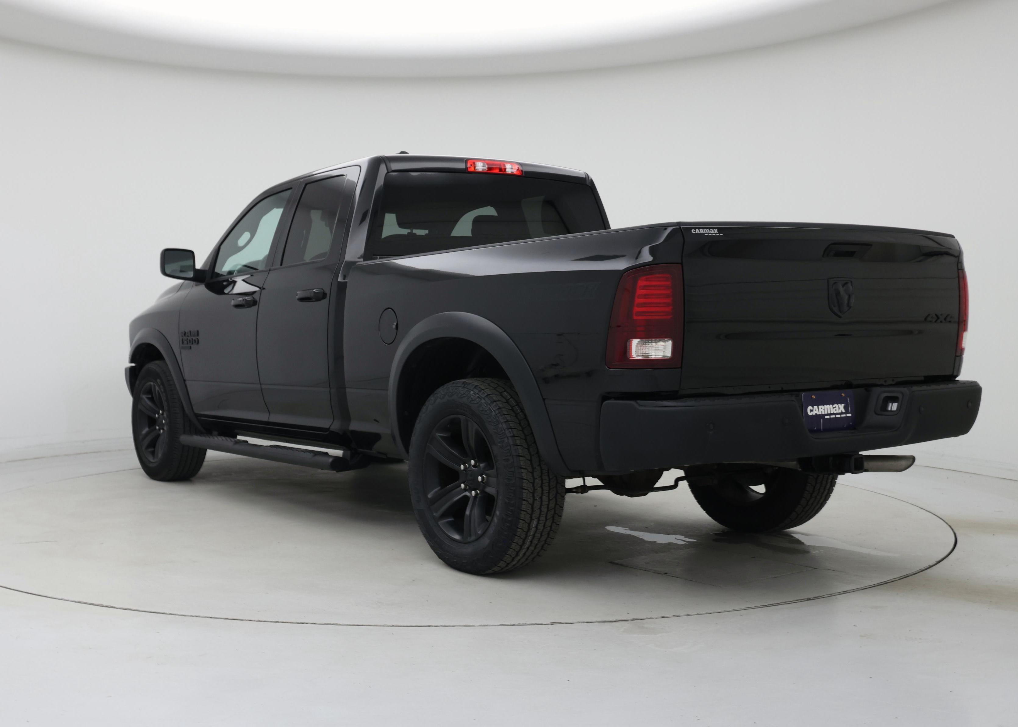 Thumbnail: 2022 RAM 1500 Classic - 2