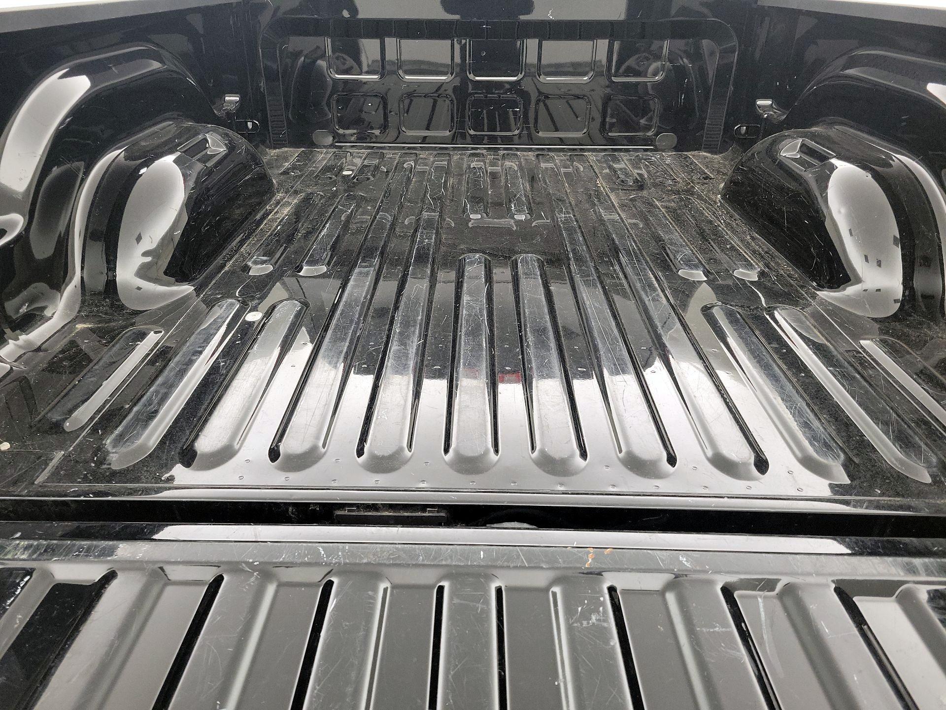 Thumbnail: 2022 RAM 1500 Classic - 20