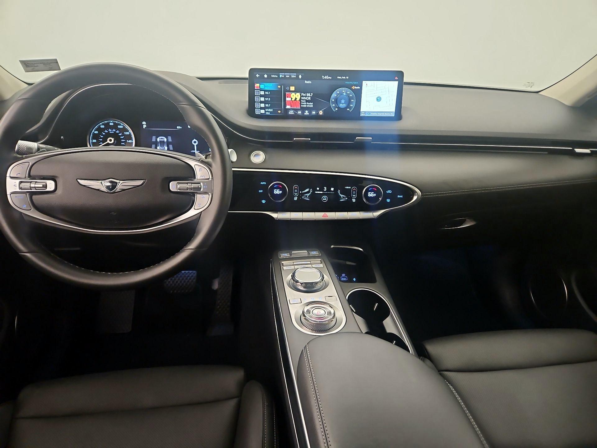 Thumbnail: 2025 Genesis GV70 - 9