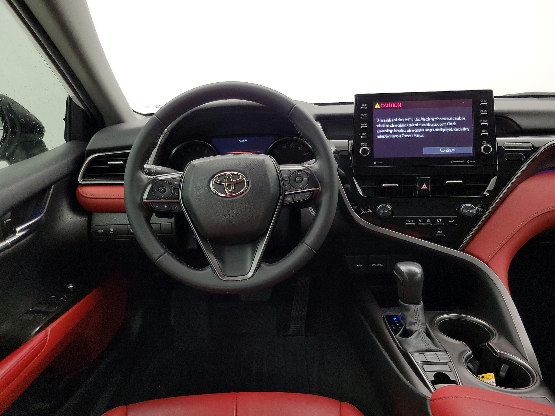 Thumbnail: 2022 Toyota Camry - 10