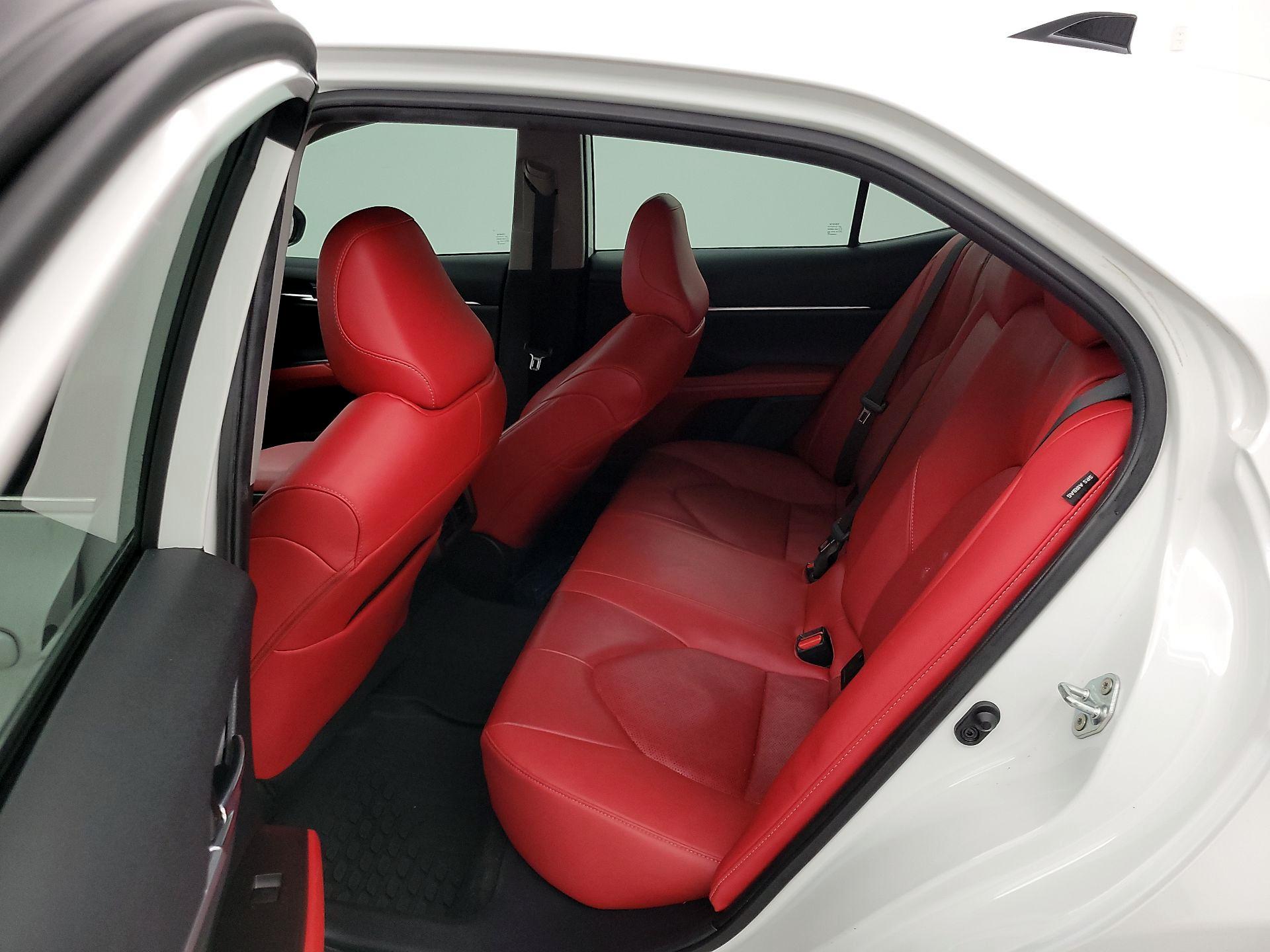 Thumbnail: 2022 Toyota Camry - 20