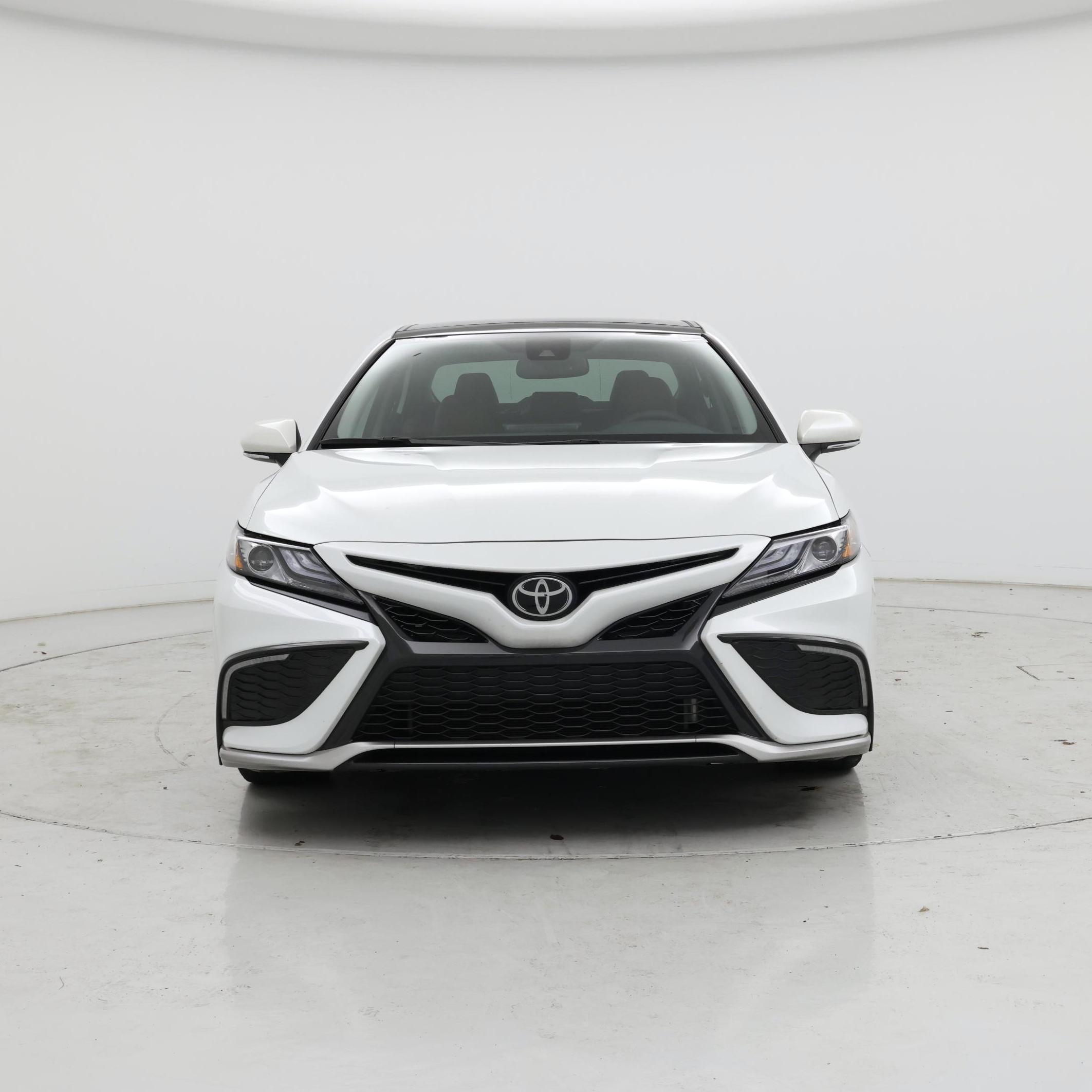 Thumbnail: 2022 Toyota Camry - 5