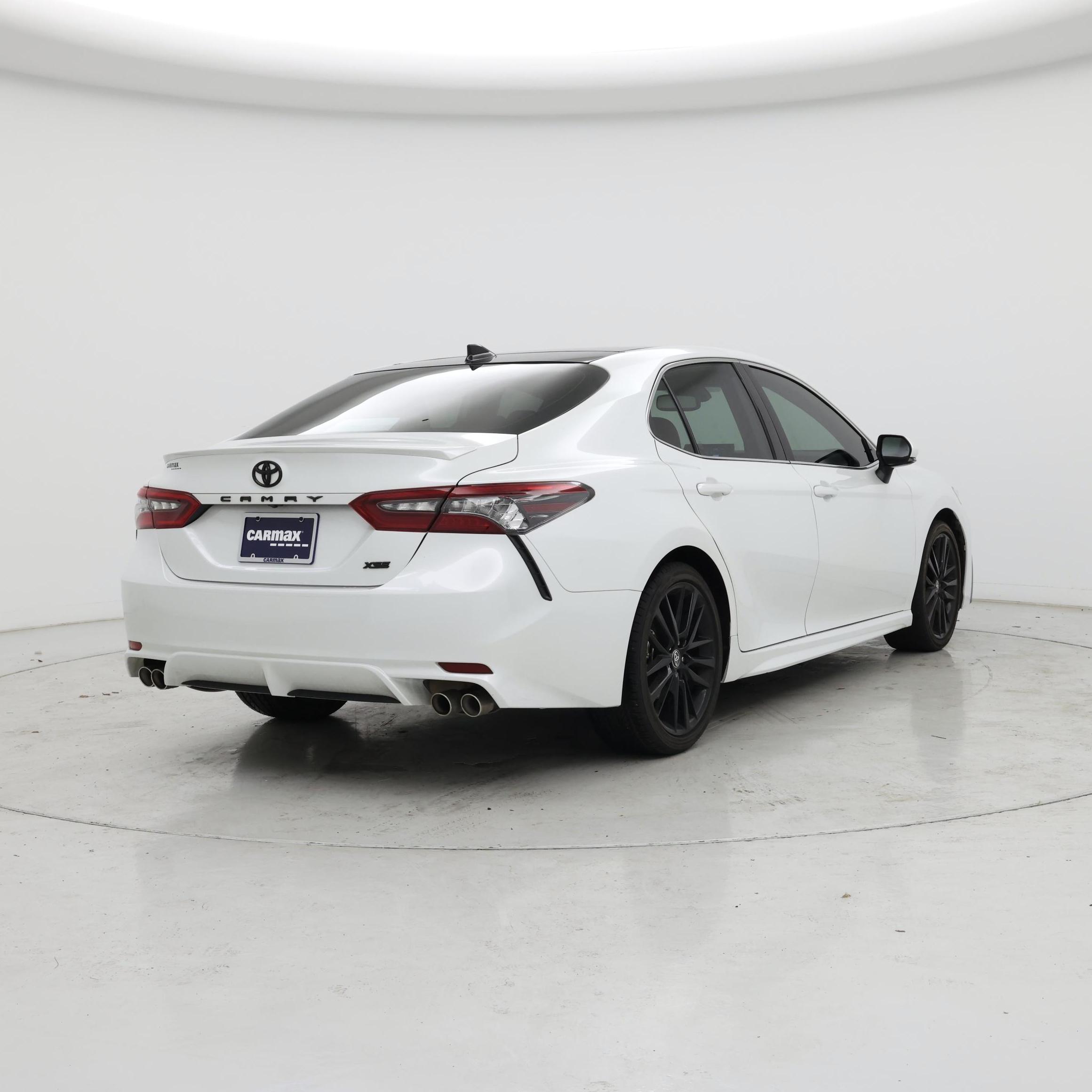 Thumbnail: 2022 Toyota Camry - 8