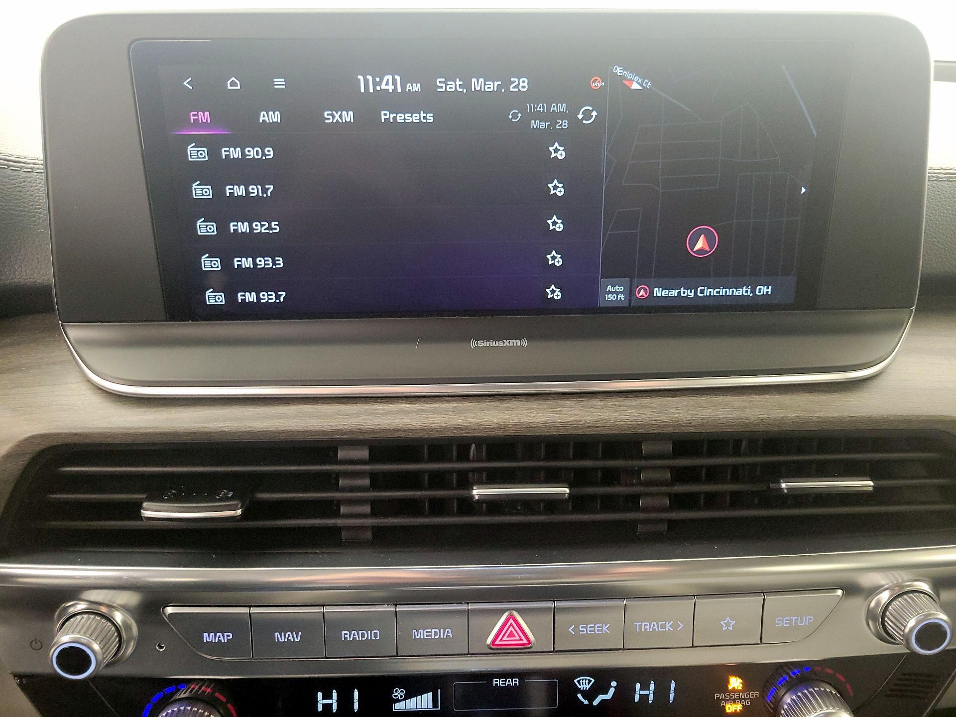 Thumbnail: 2022 Kia Telluride - 16