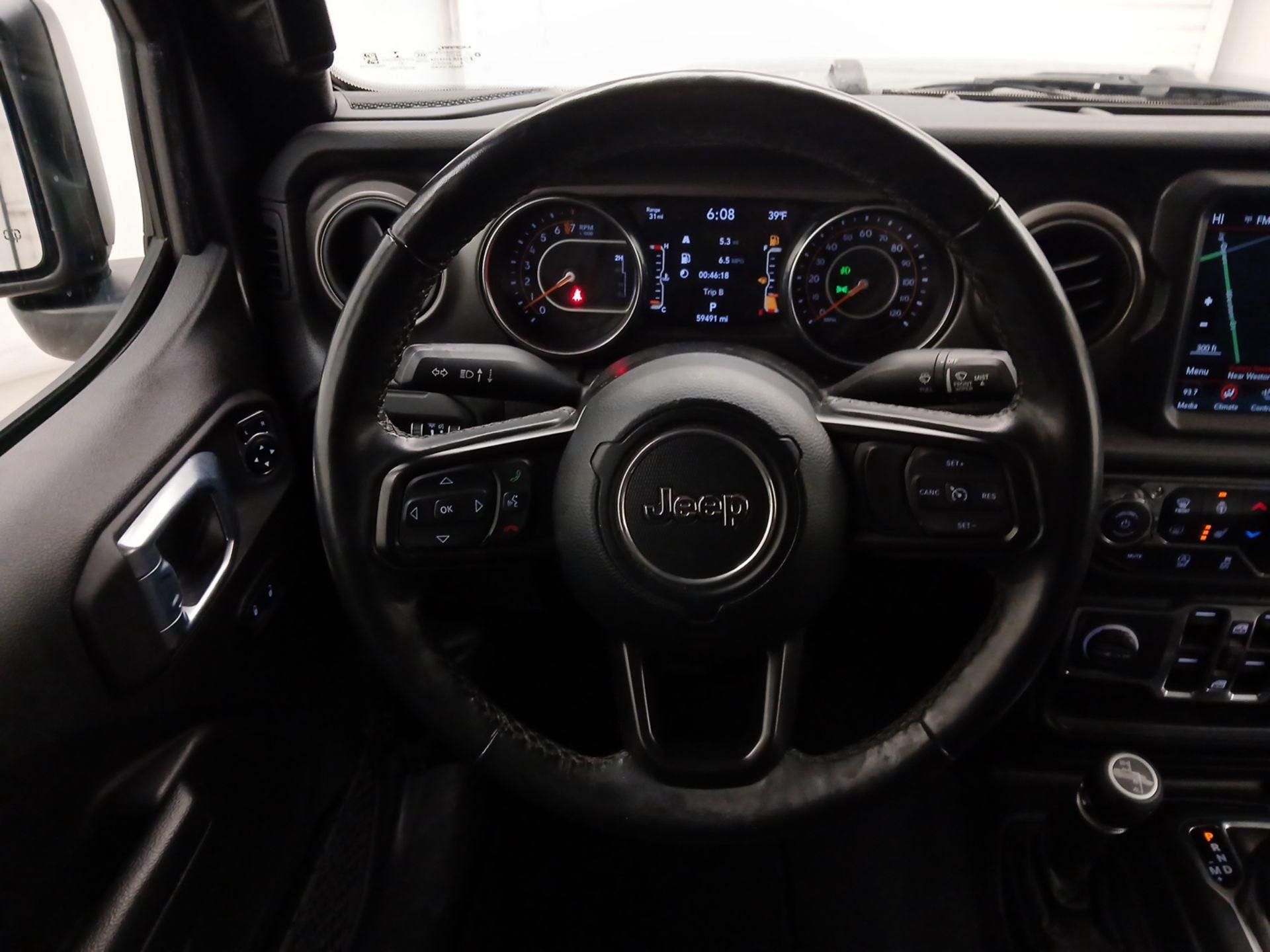 Thumbnail: 2021 Jeep Gladiator - 10