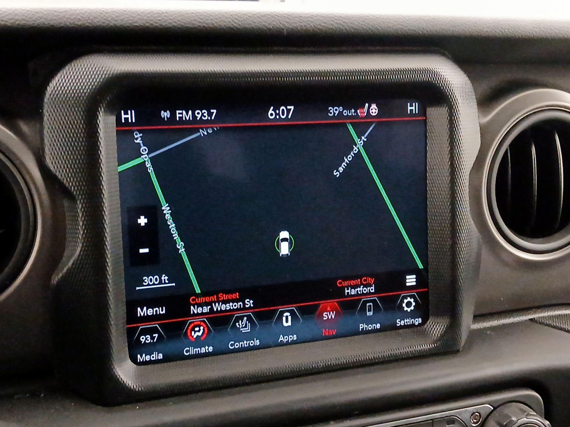 Thumbnail: 2021 Jeep Gladiator - 14