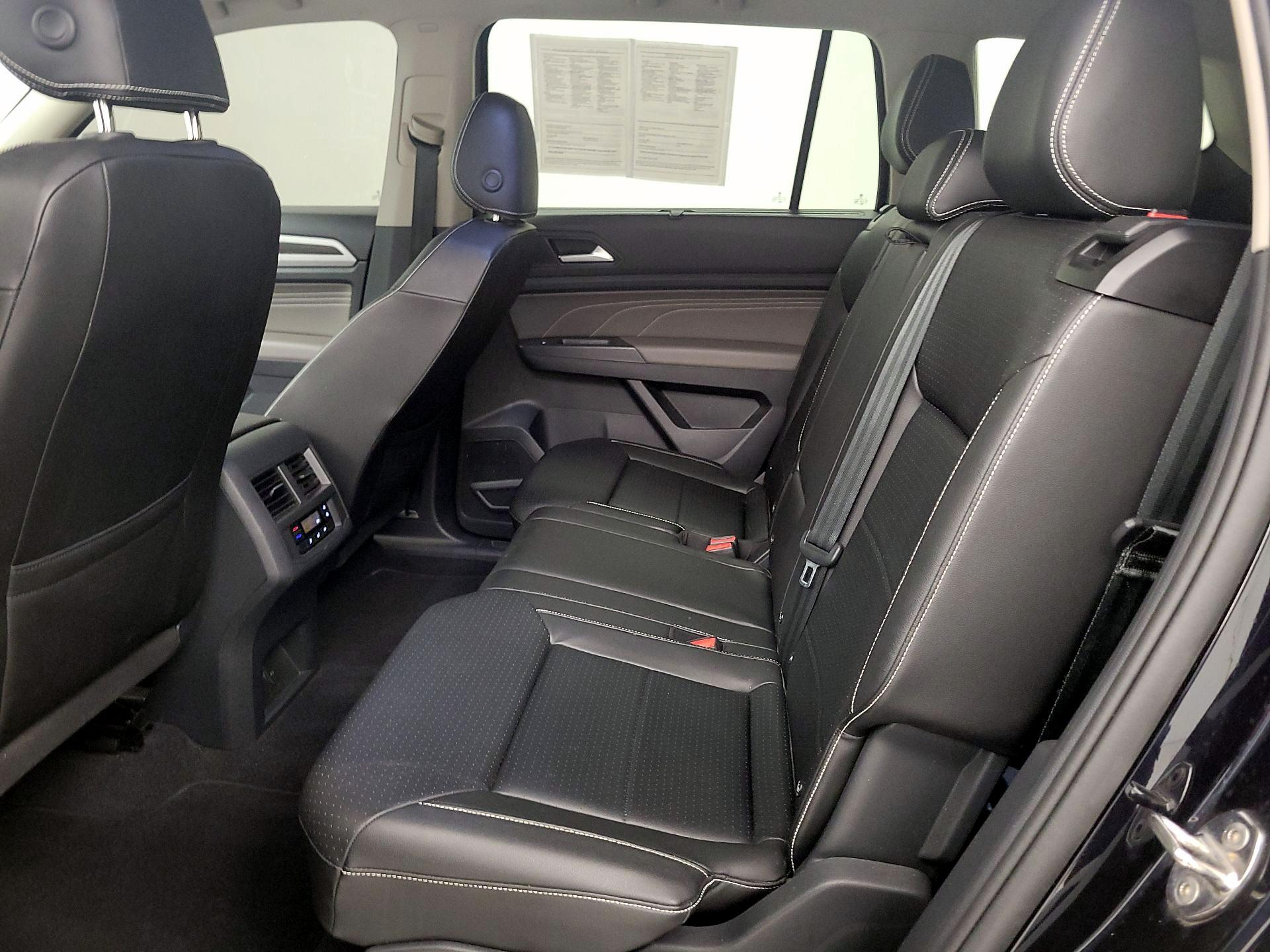 Thumbnail: 2023 Volkswagen Atlas - 19