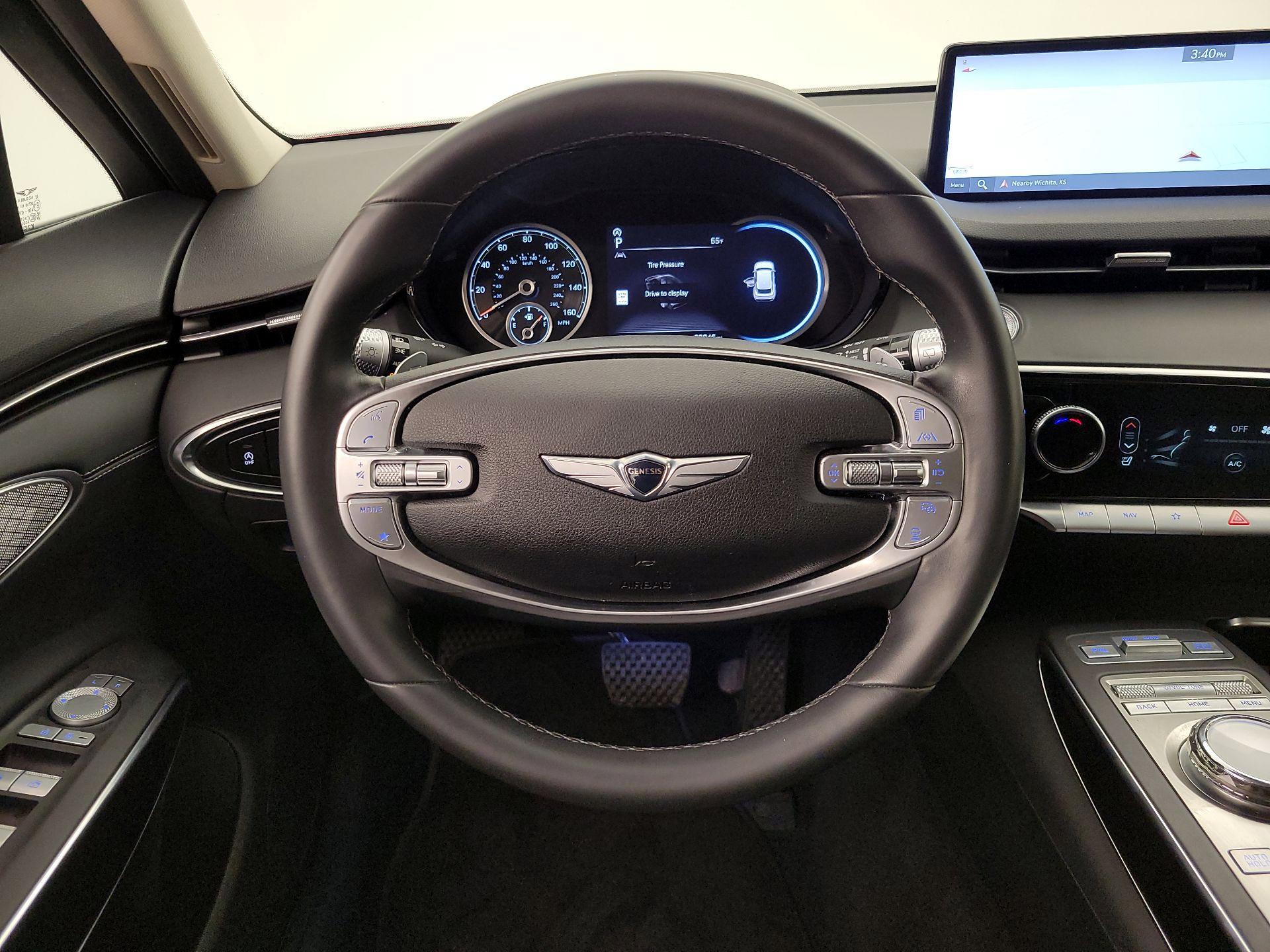 Thumbnail: 2025 Genesis GV70 - 10